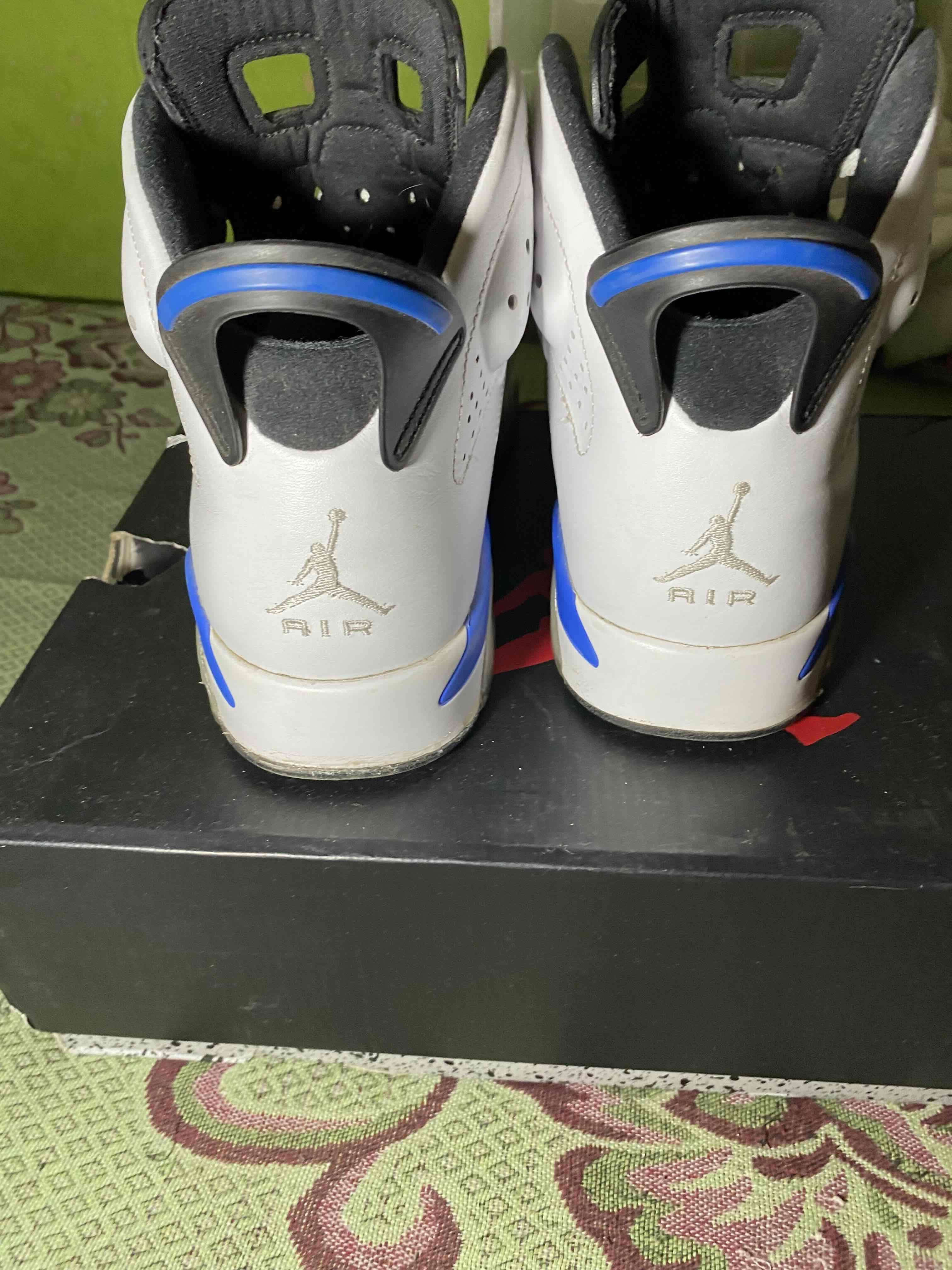 Zapatillas  blanca jordan 6 - miniatura 4