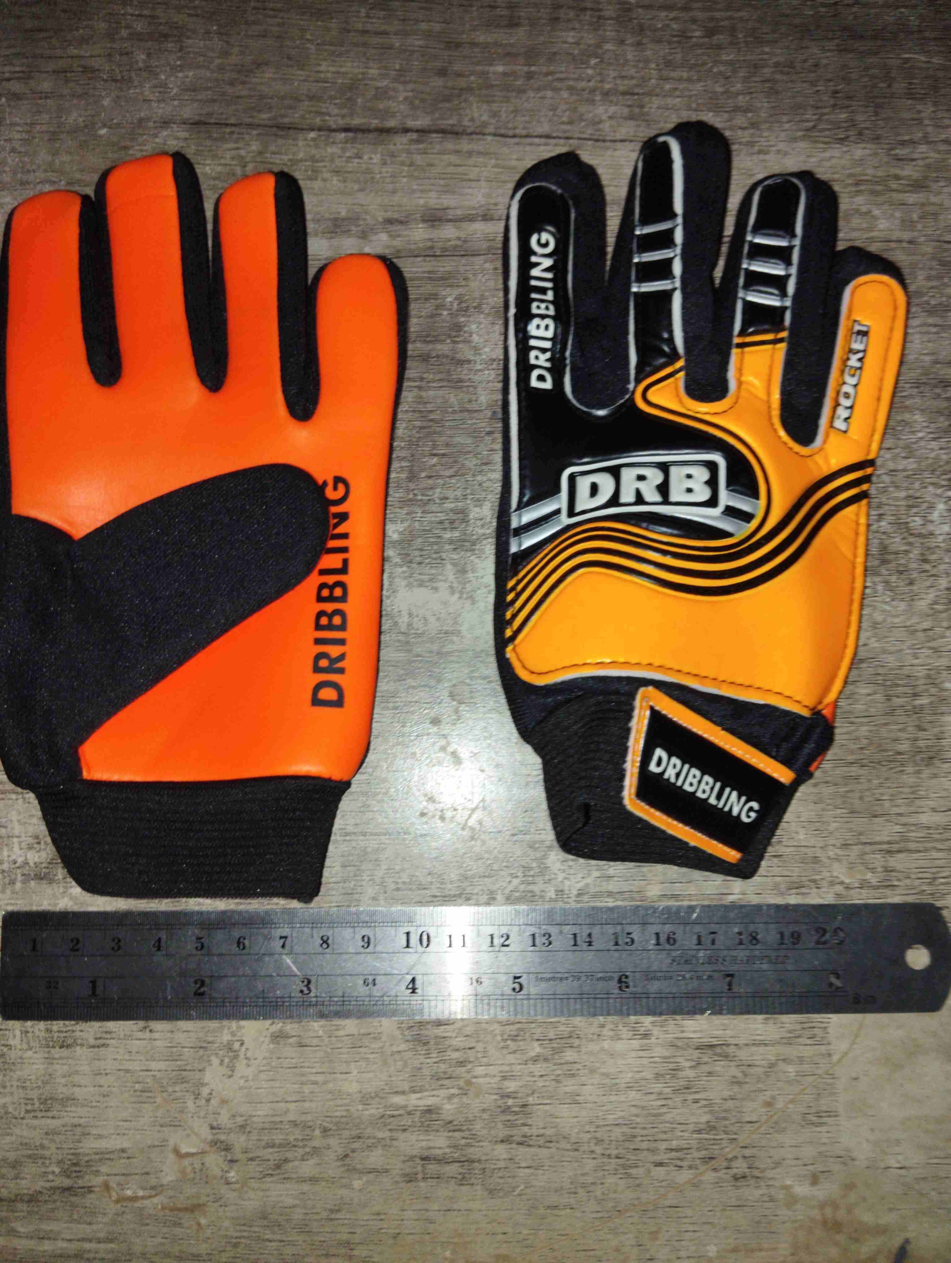 Guantes de portero color naranja