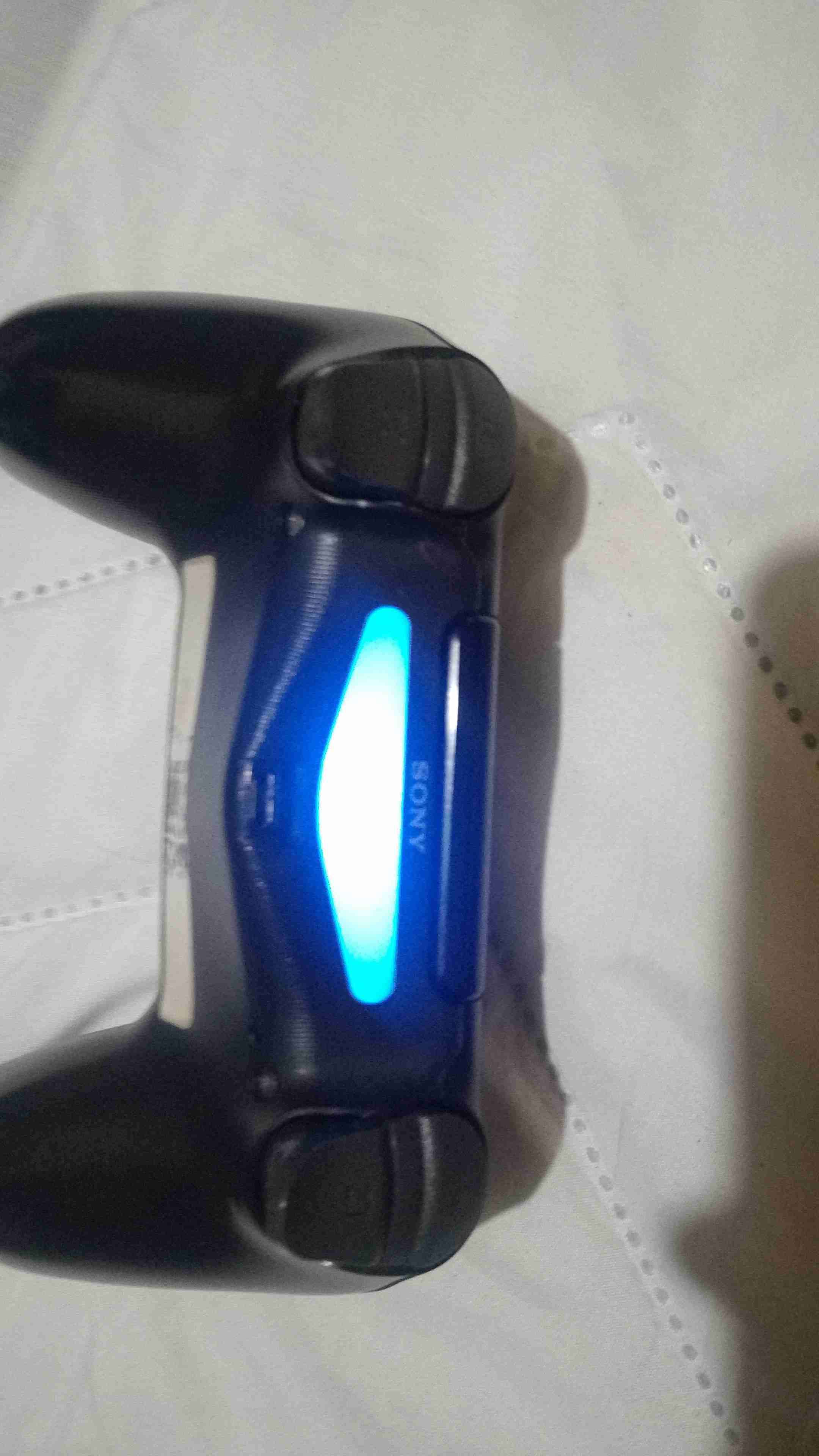 Control de videojuego negro - miniatura 2