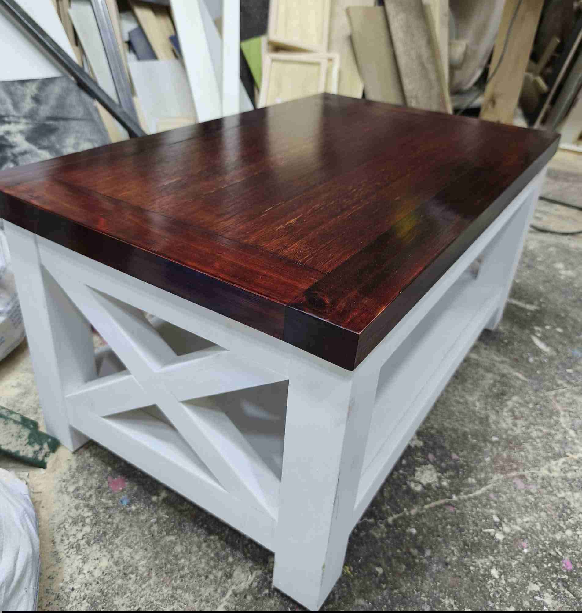 Mesa de centro madera y blanco