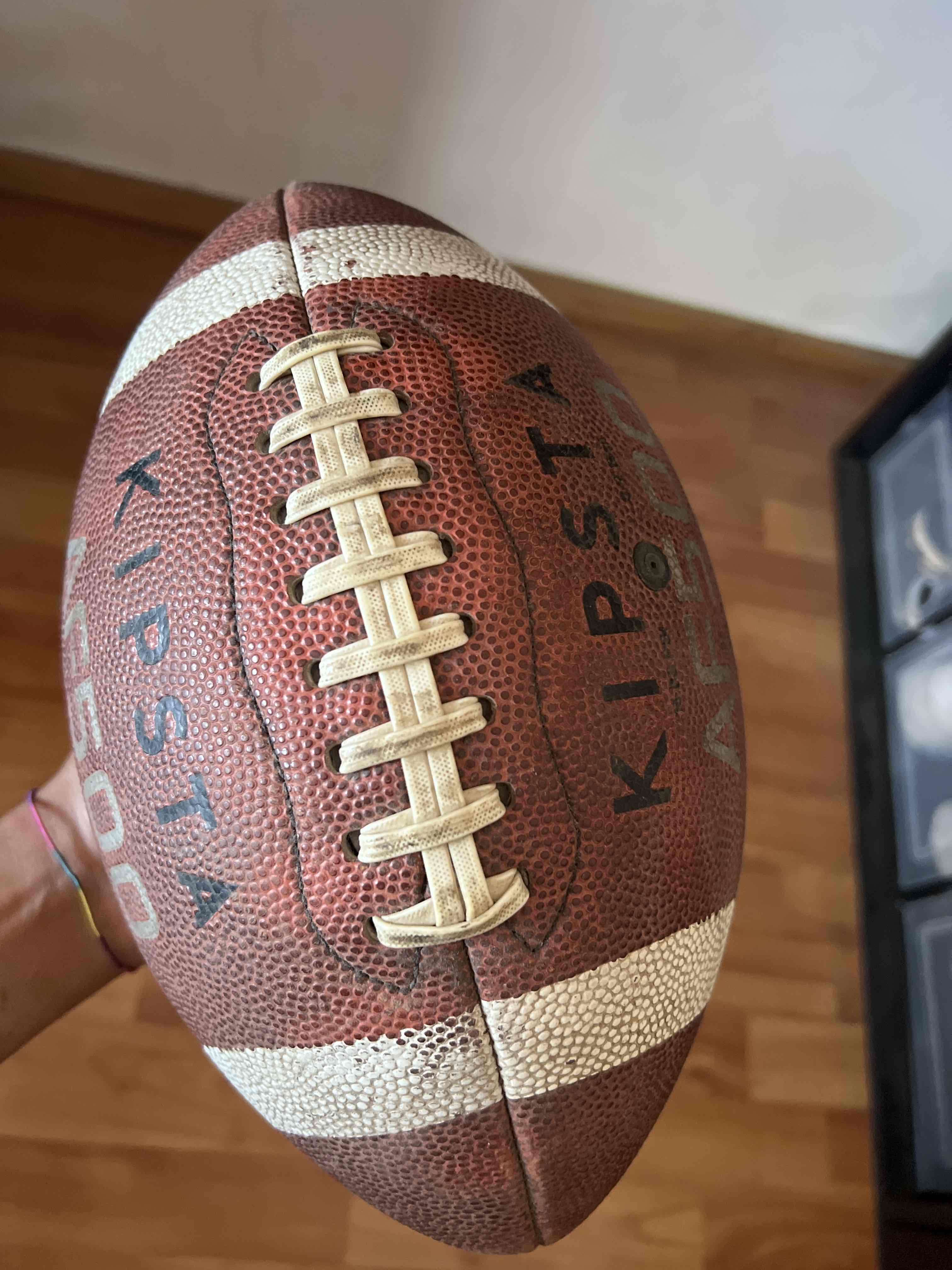 Balón de fútbol americano Kipsta