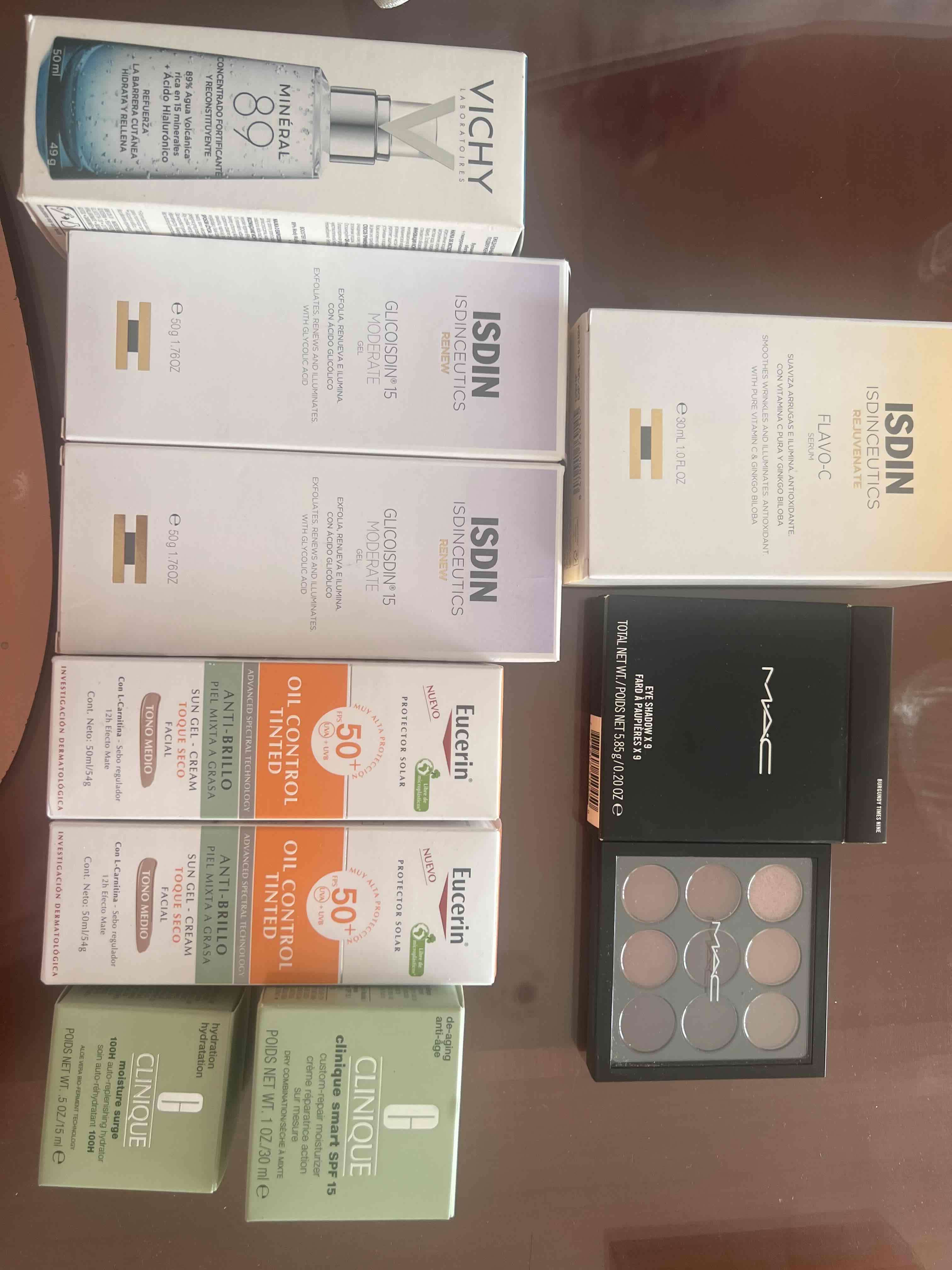 Set de cuidado facial Isdin - miniatura 3