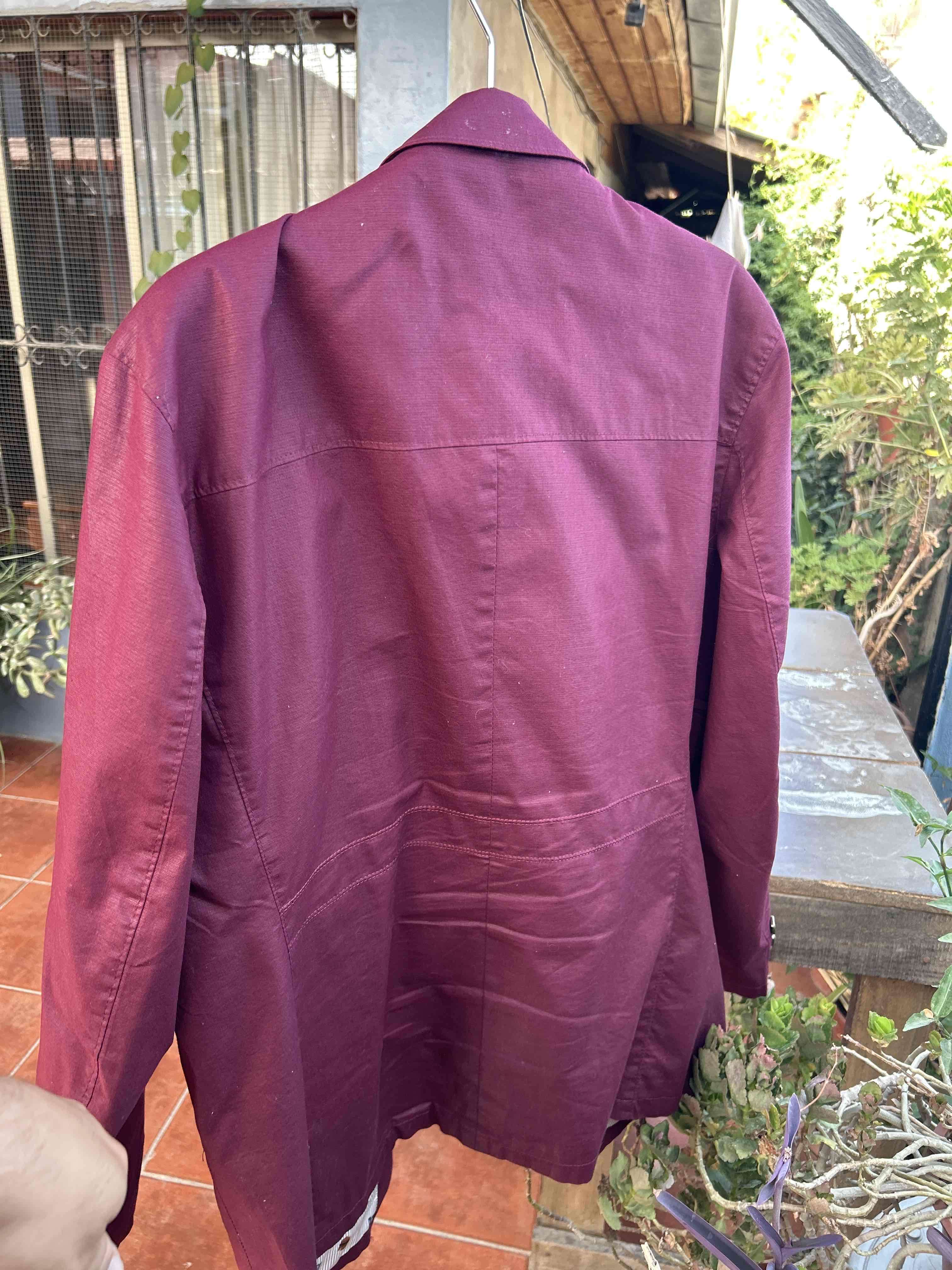 Blazer rojo elegante - 2