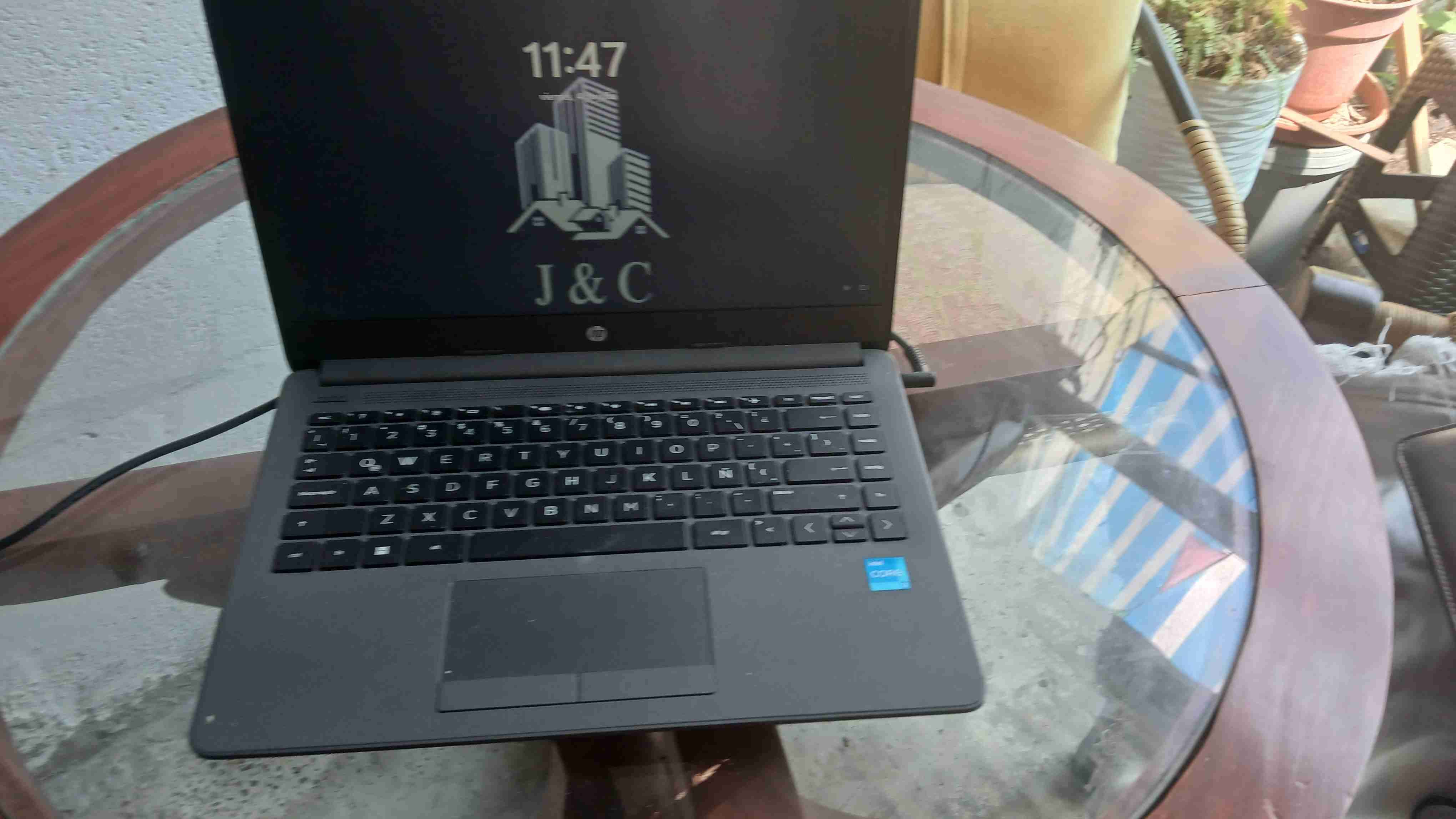 Notebook HP Core i3 14 pulgadas - miniatura 2