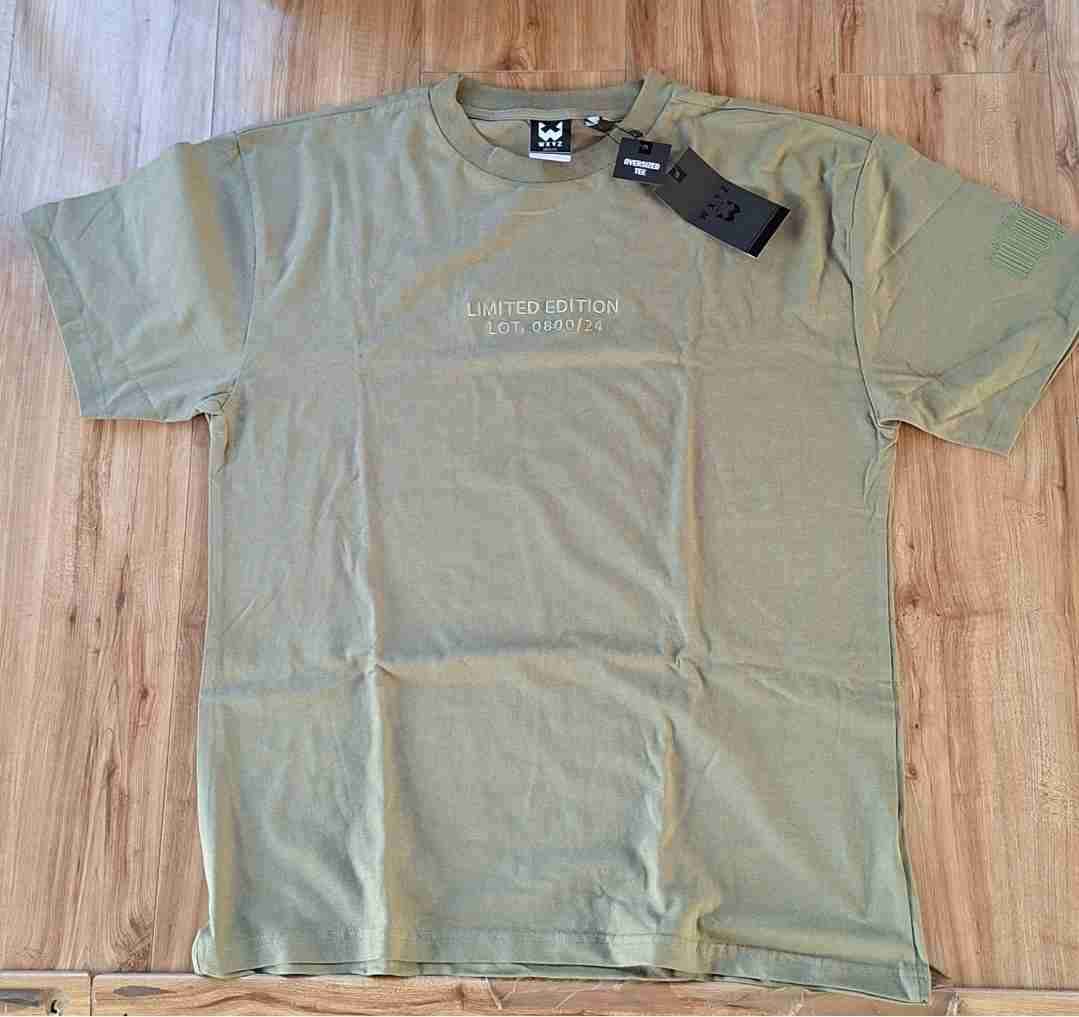 Polera verde edición limitada