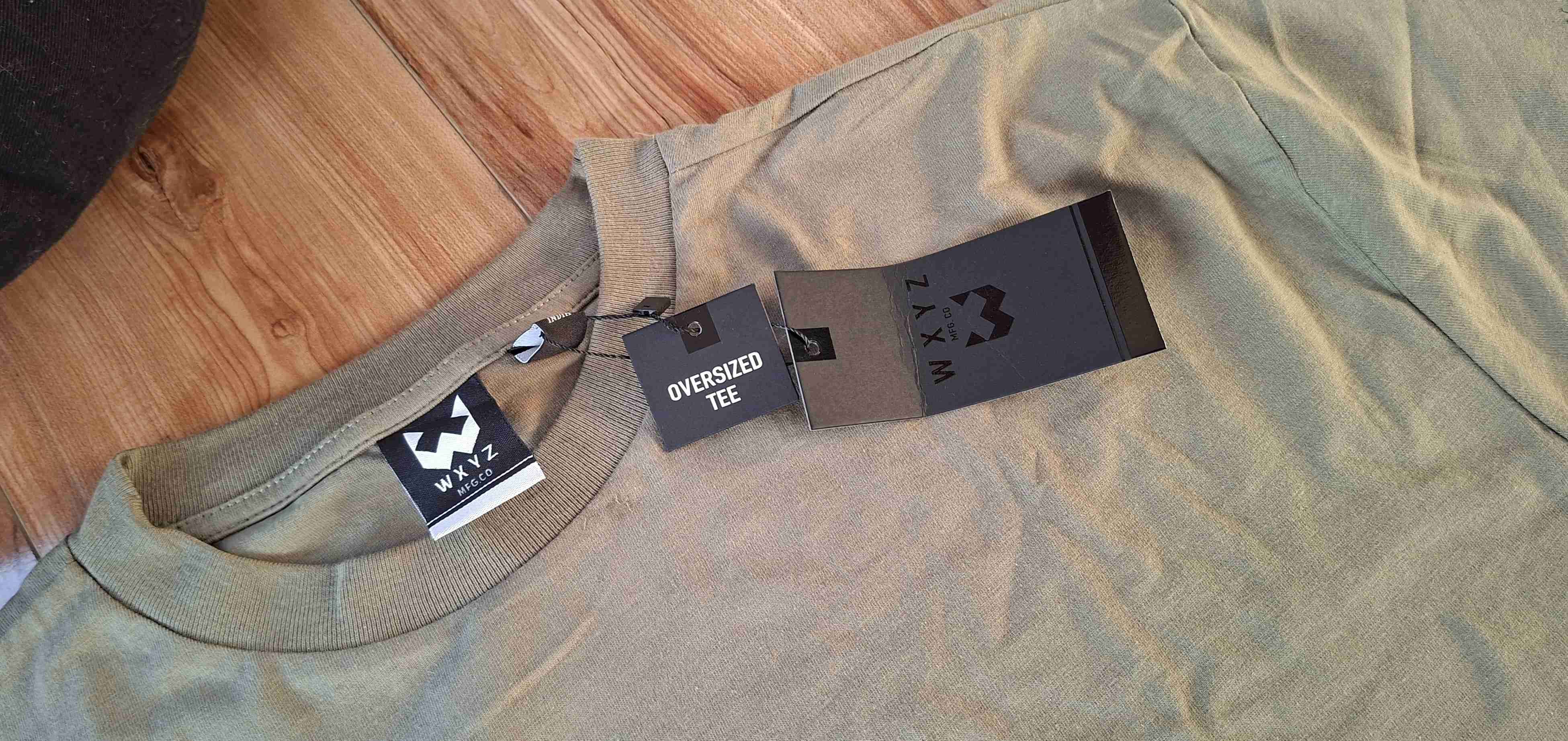 Polera verde edición limitada - miniatura 2