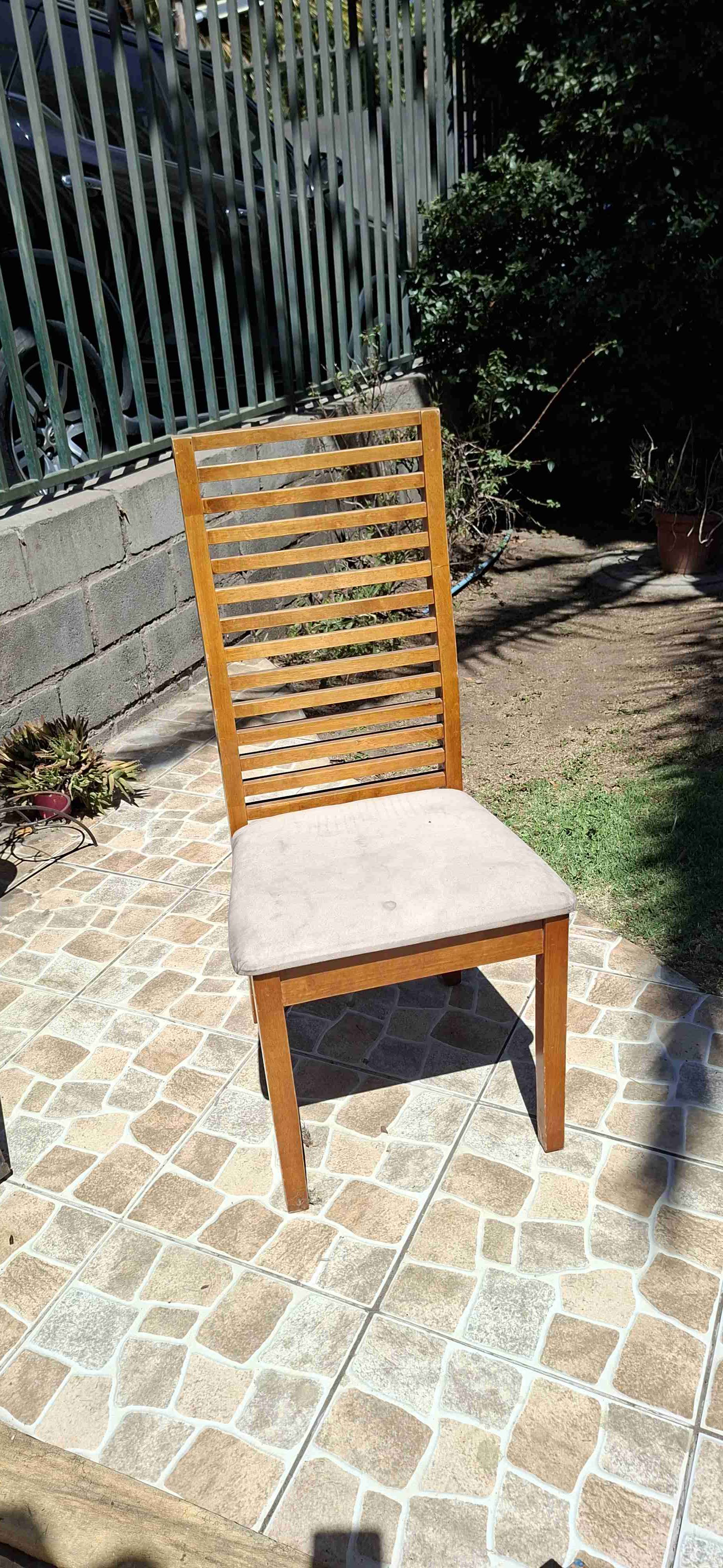 Juego de sillas de madera - miniatura 2