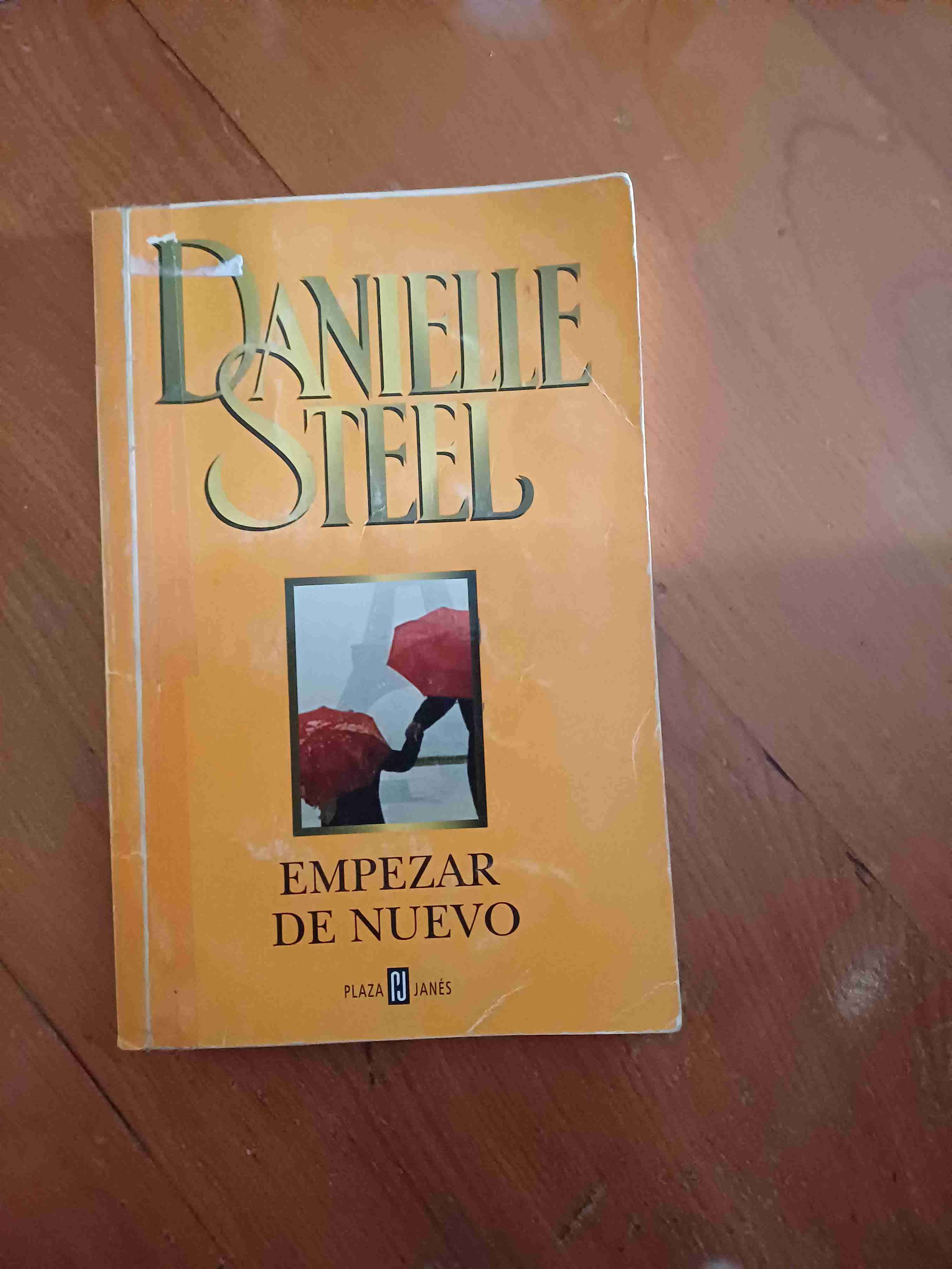 Libro Vacaciones en Saint-Tropez - miniatura 2