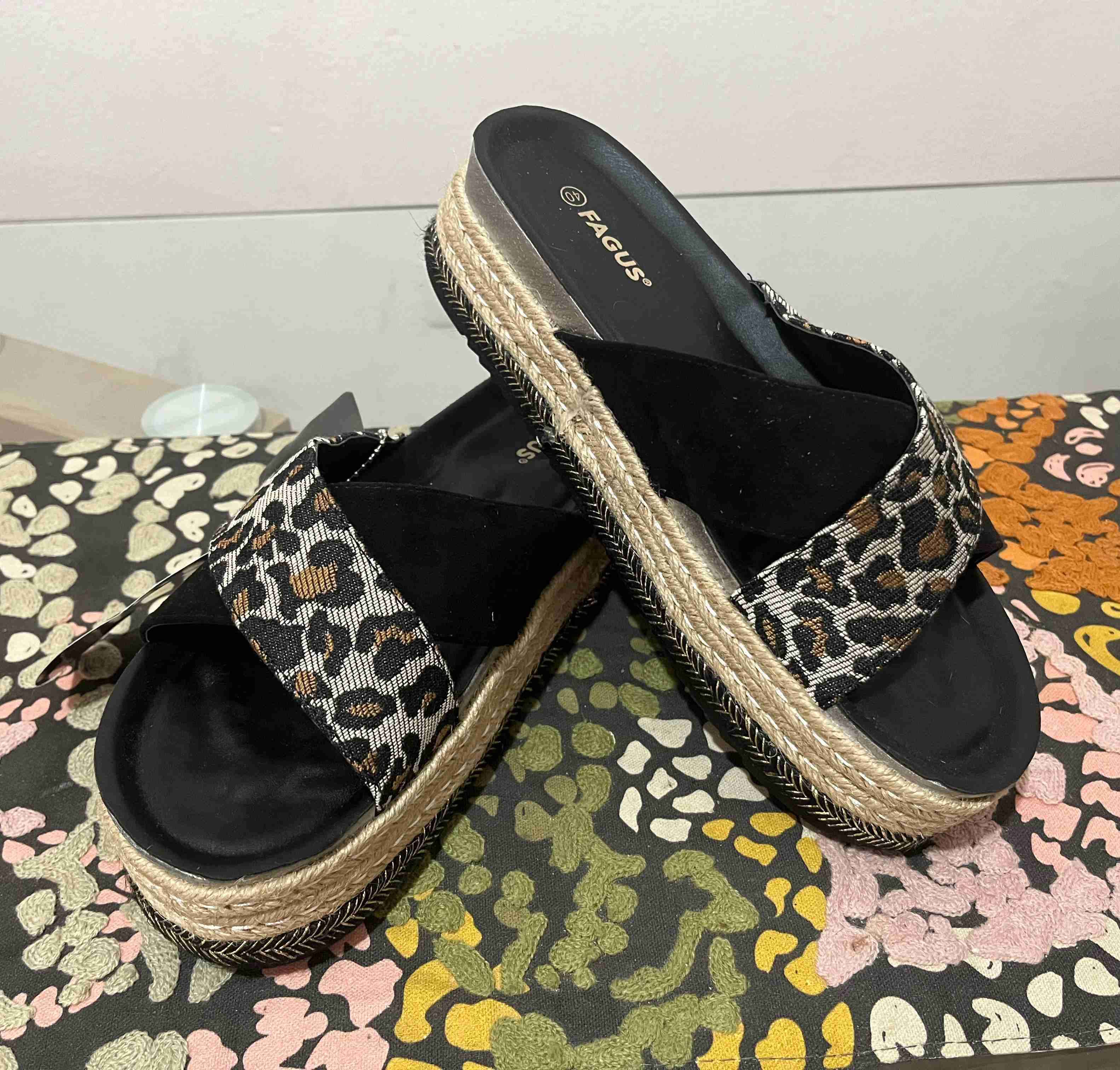 Sandalias Fagus estampado leopardo
