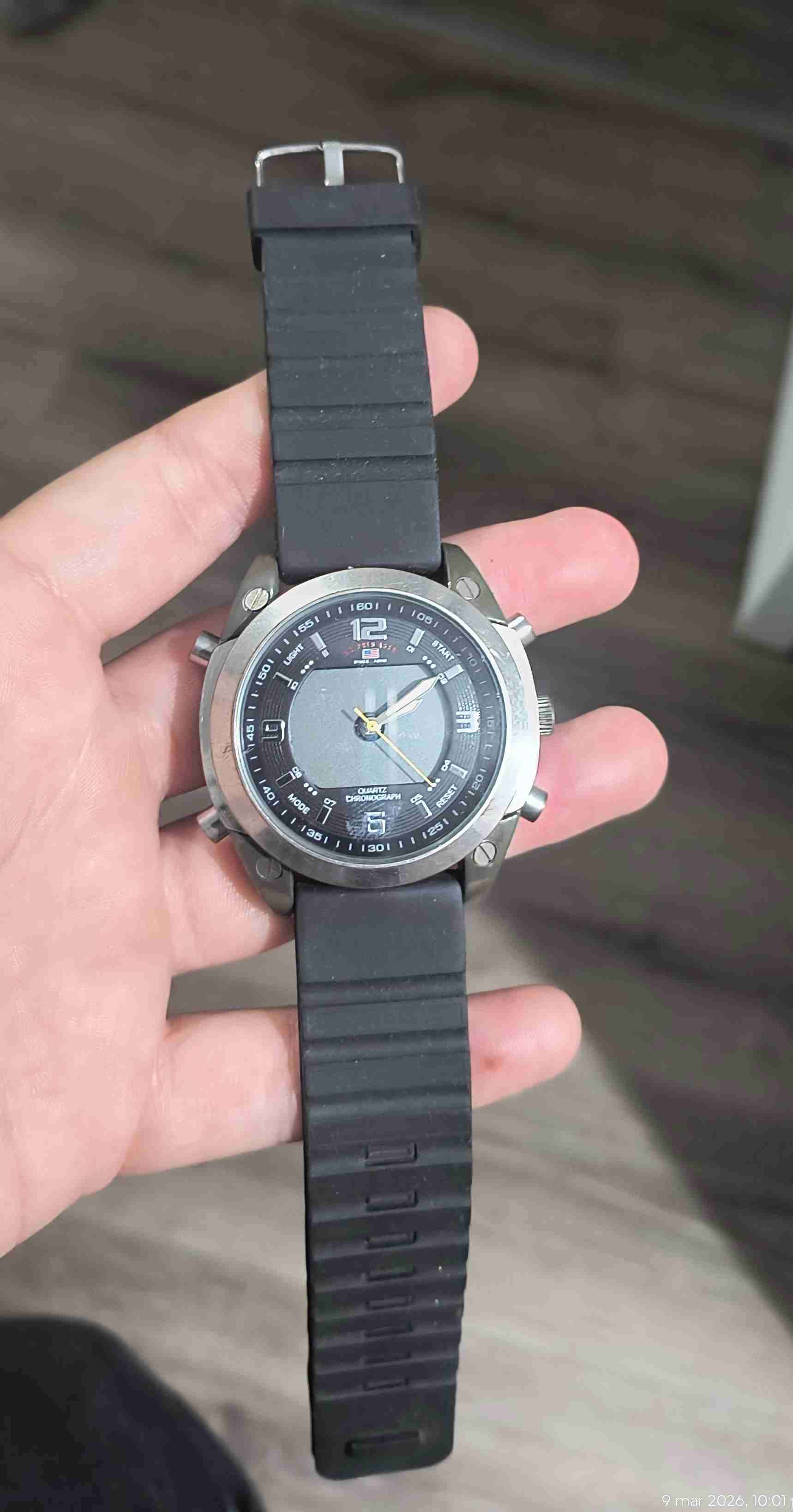 Reloj cronógrafo US Polo (Falta Batería) - miniatura 2