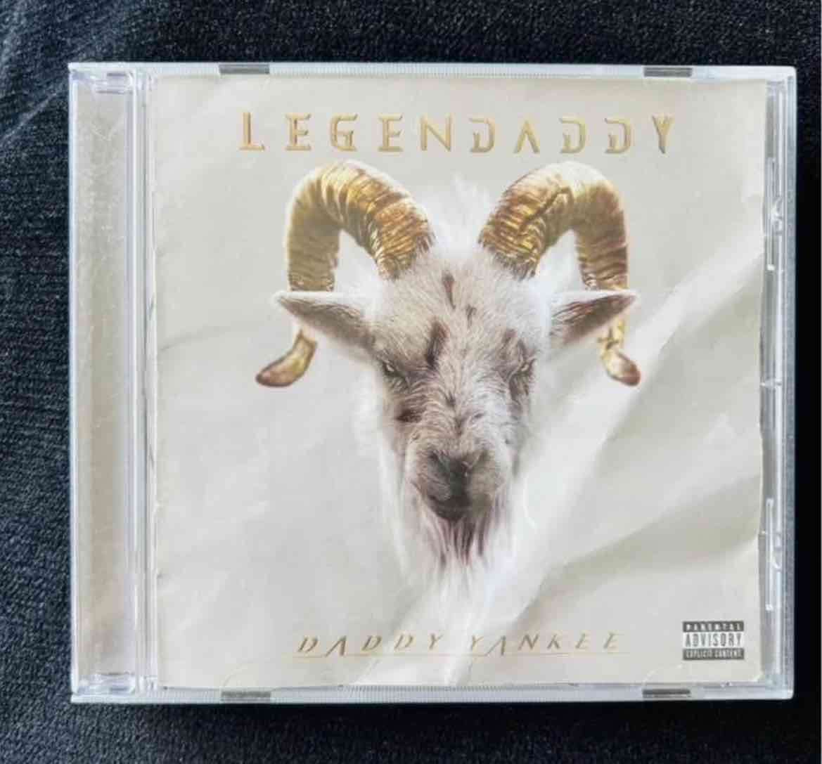 CD Daddy Yankee Legendaddy
