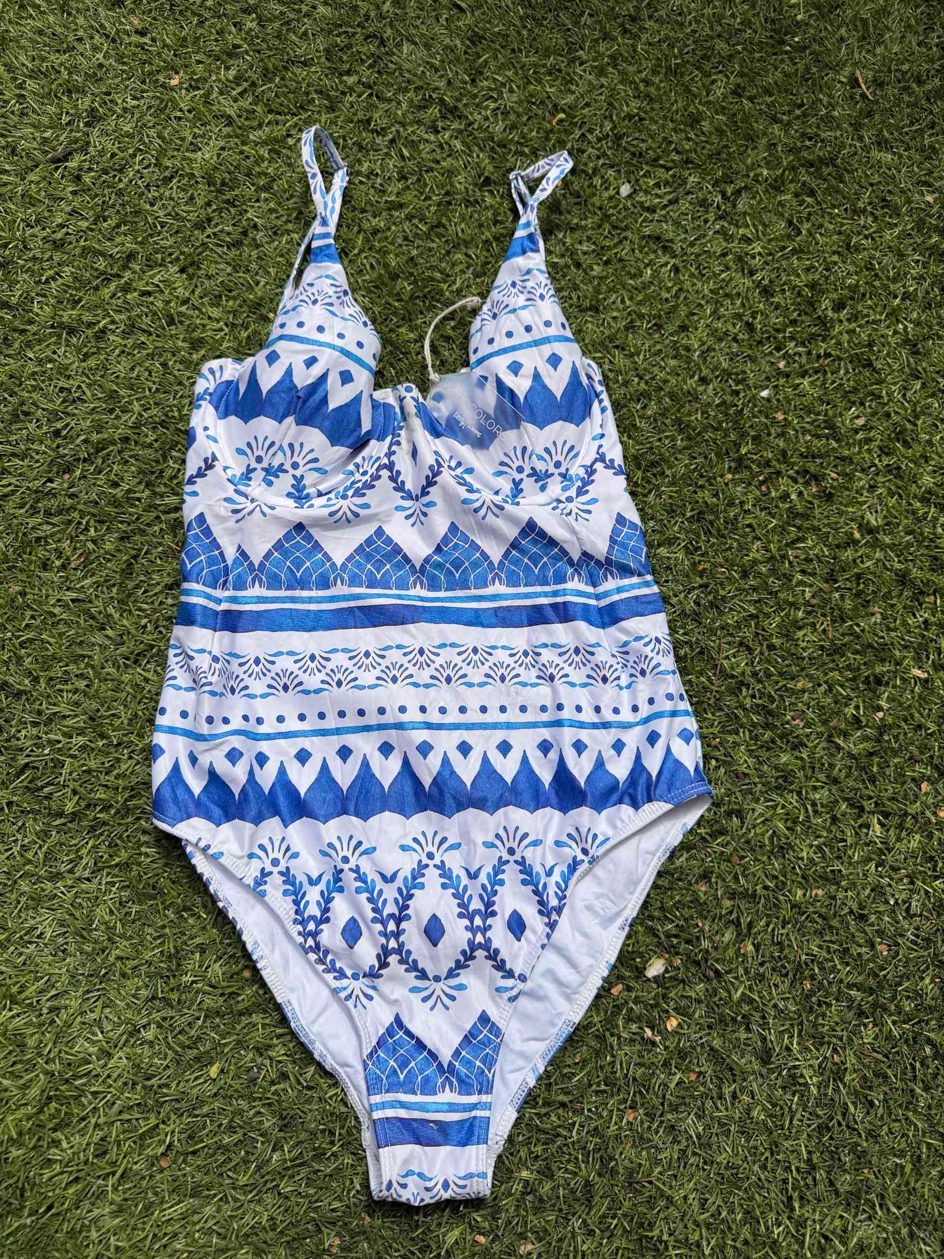 Traje de baño estampado azul y blanco Talla M