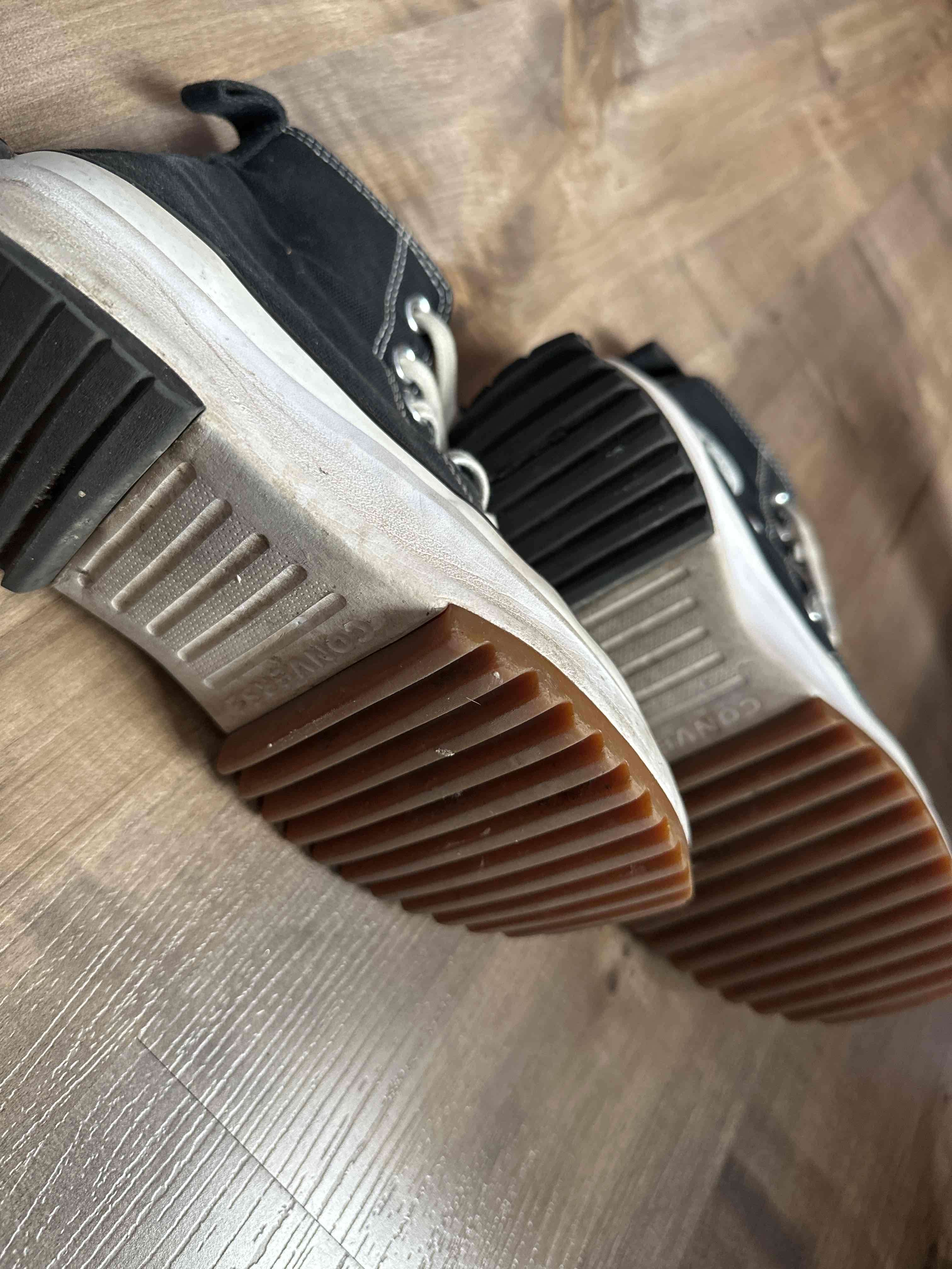 Zapatillas negras Converse - miniatura 3