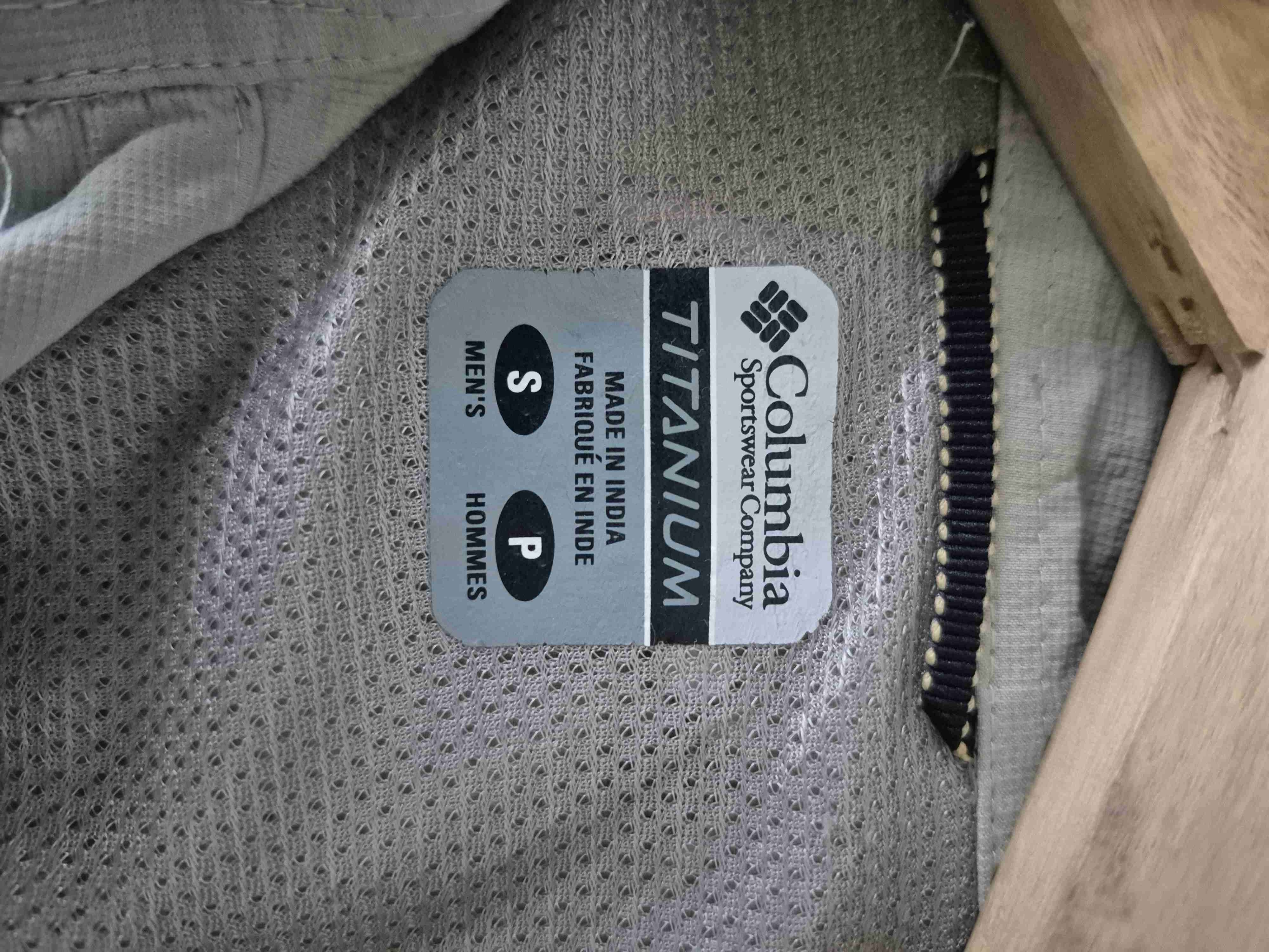 Camisa beige de manga larga - miniatura 5