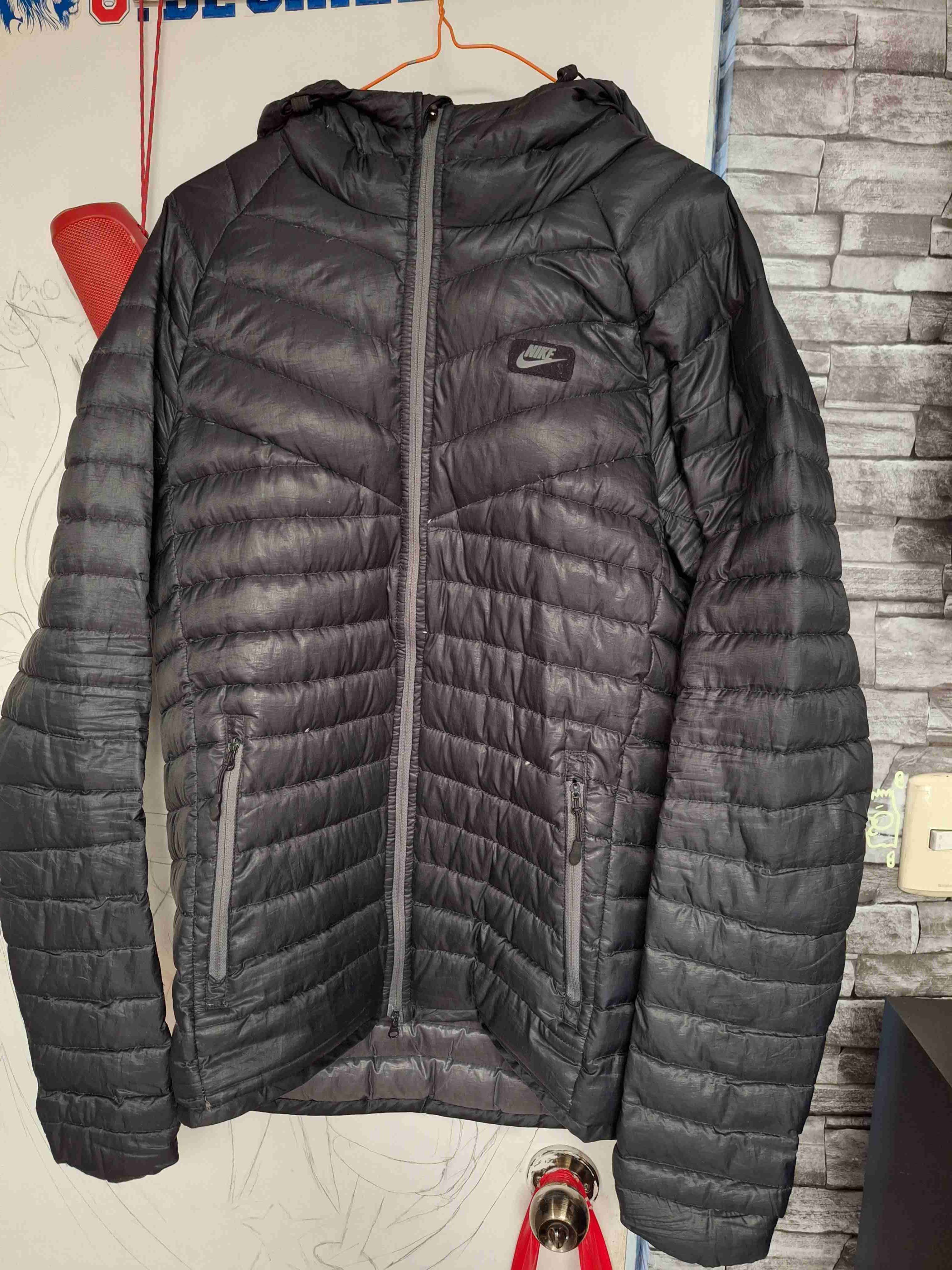 Chaqueta Nike negra acolchada - miniatura 2