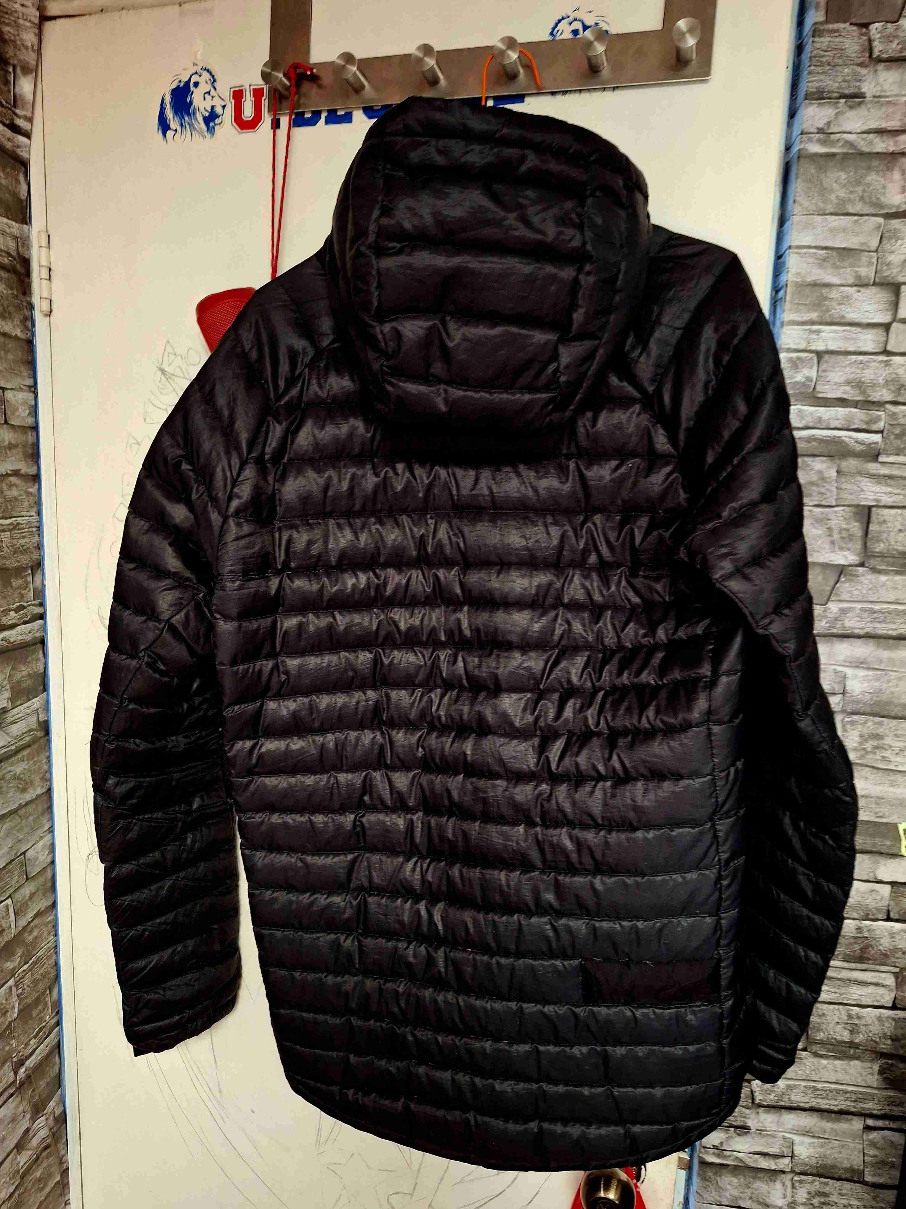 Chaqueta Nike negra acolchada - miniatura 4