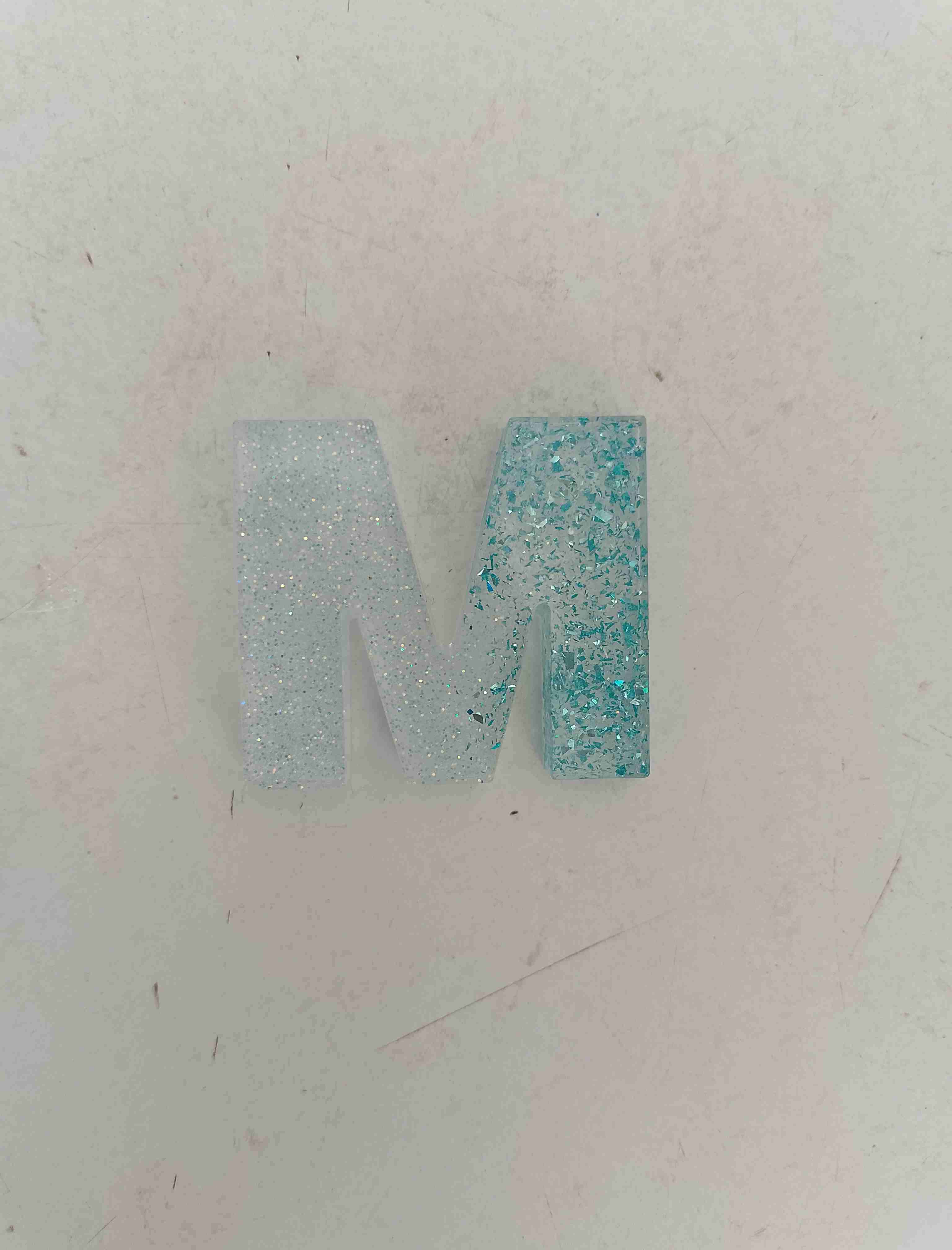 Llavero personalizado de resina - miniatura 3