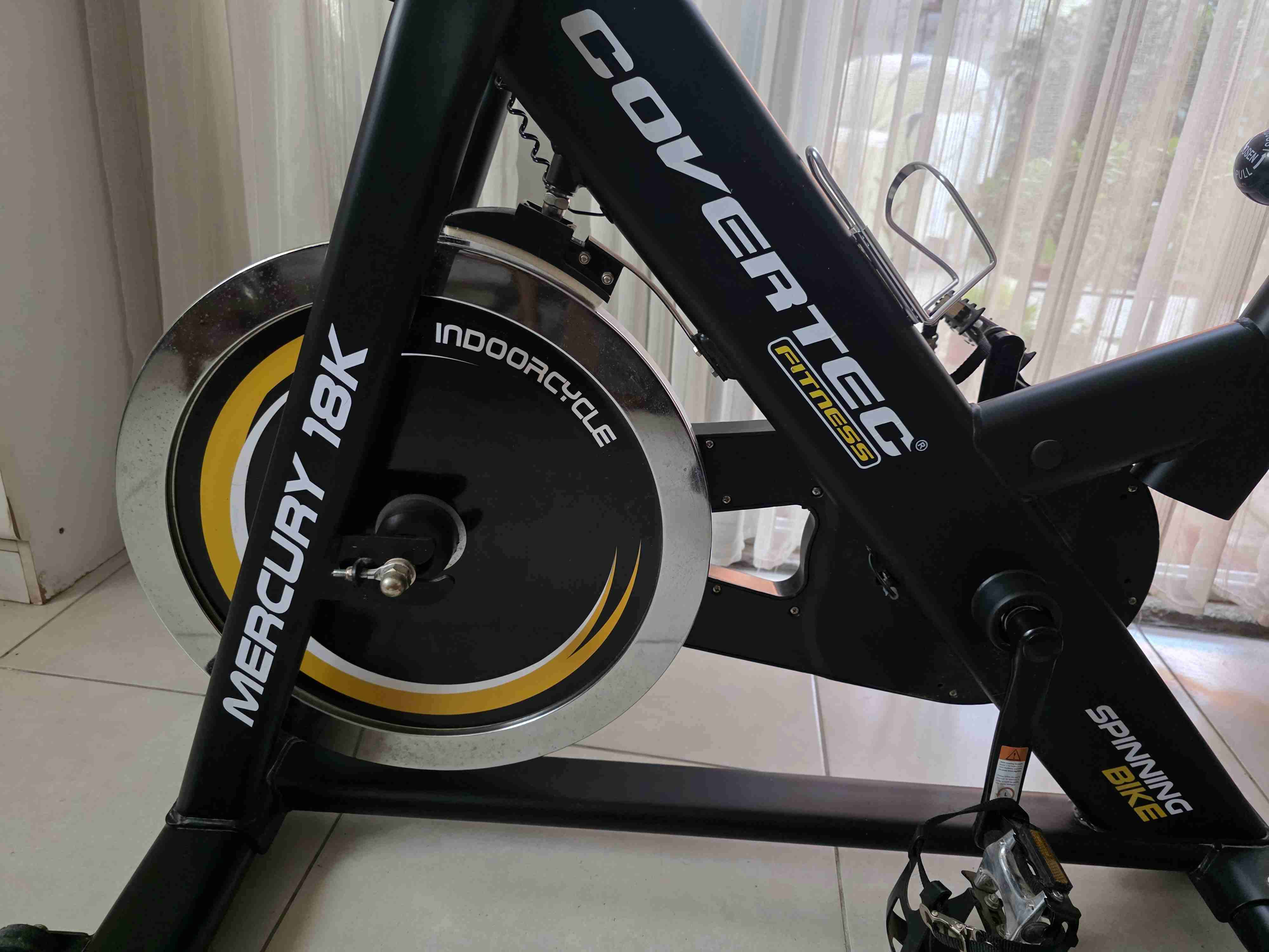 Bicicleta estática negra Covertec - miniatura 5