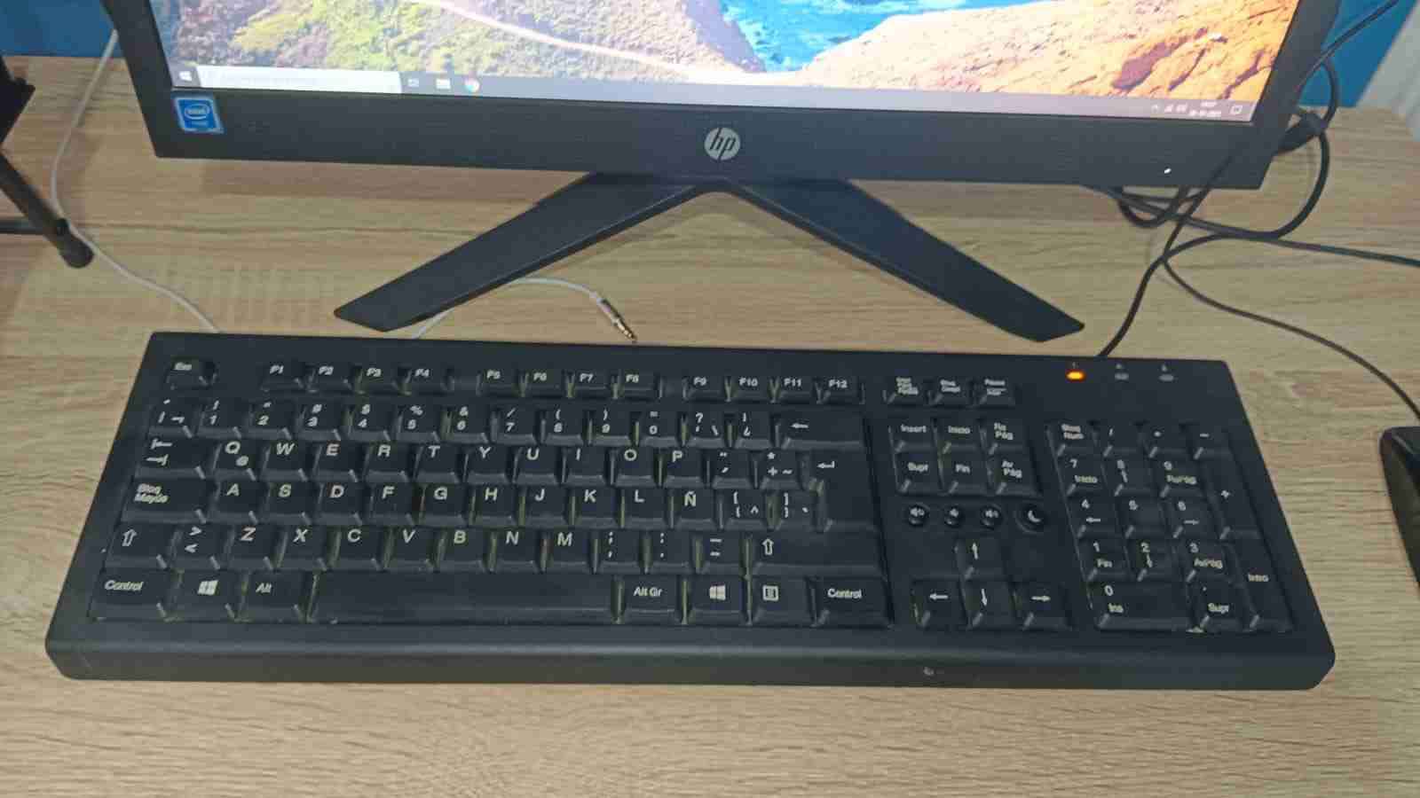 PC todo en uno hp HPALL IN ONE i5 - miniatura 4