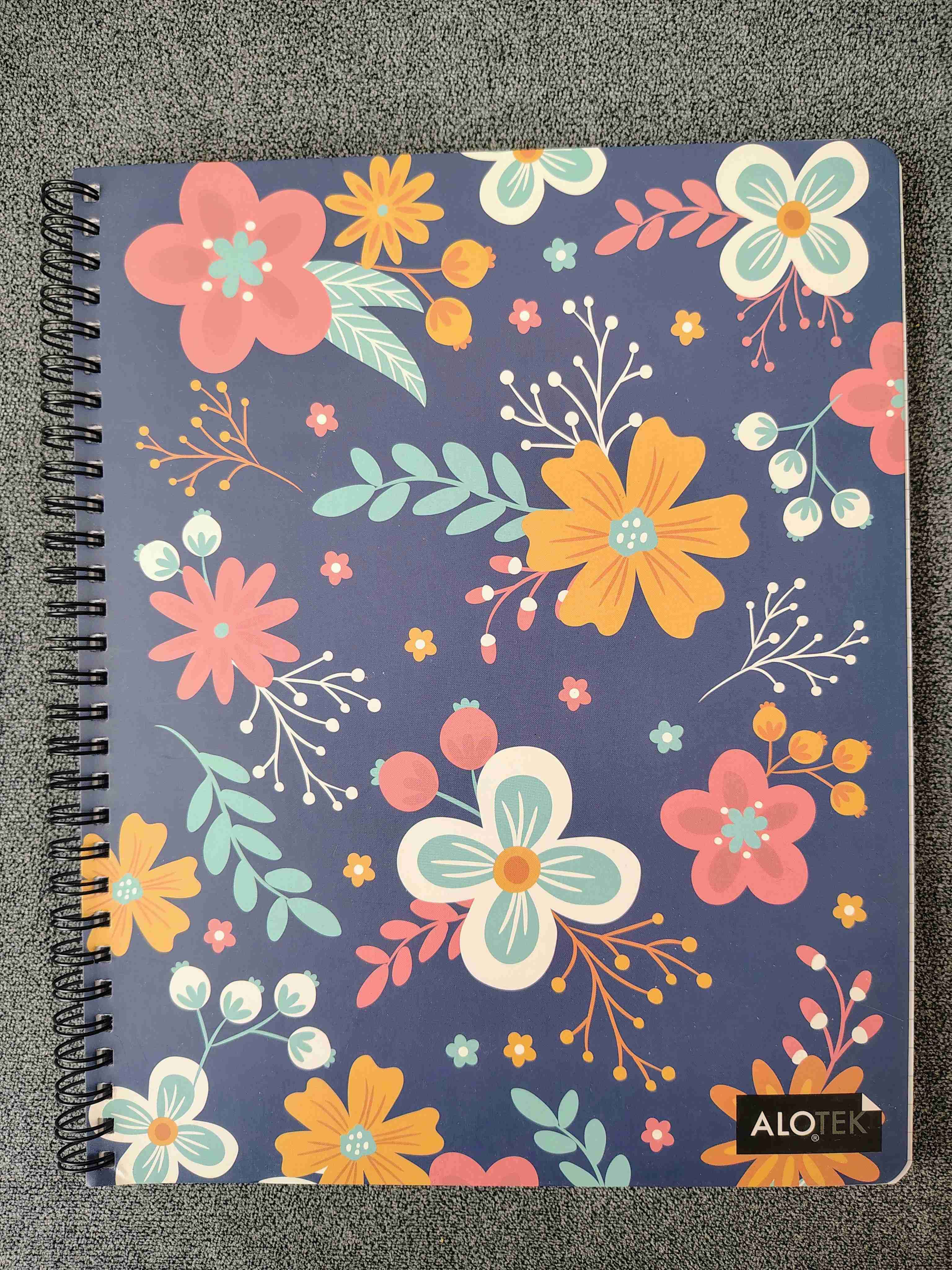 🌸 Pack 5 Cuadernos con diseños florales