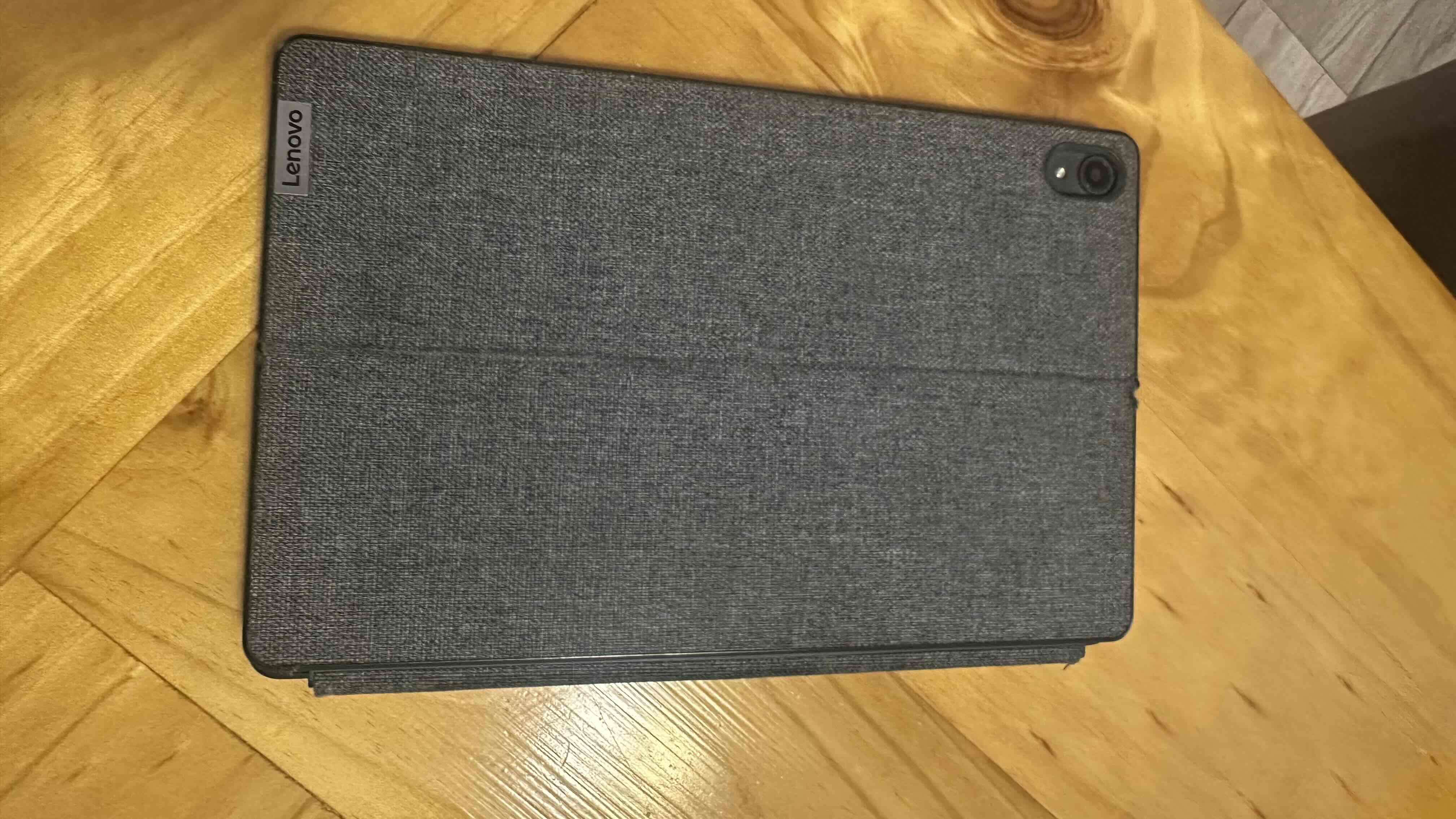 Tablet Lenovo Tab P11 con teclado - miniatura 5