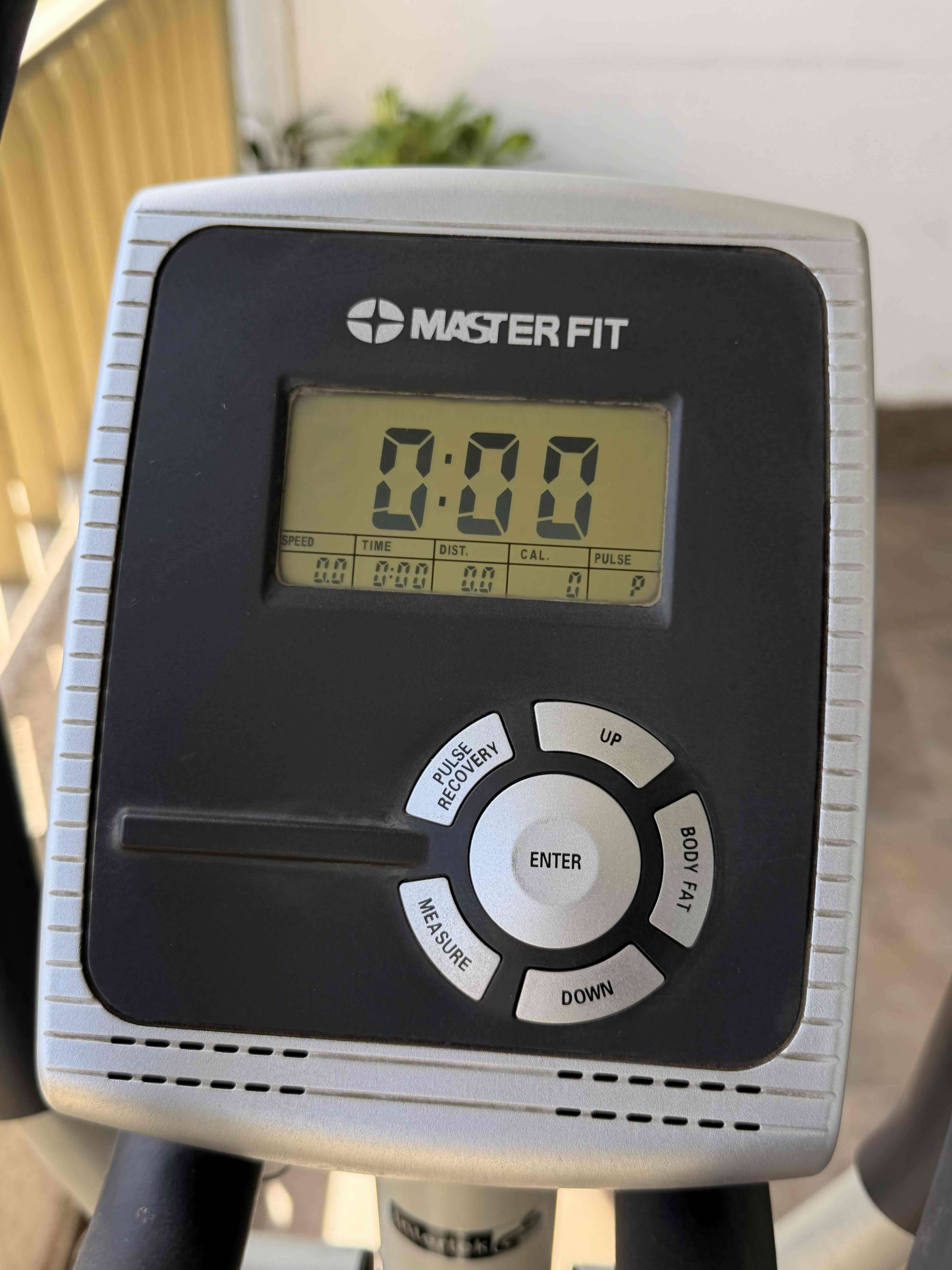 Máquina elíptica Master Fit - miniatura 5