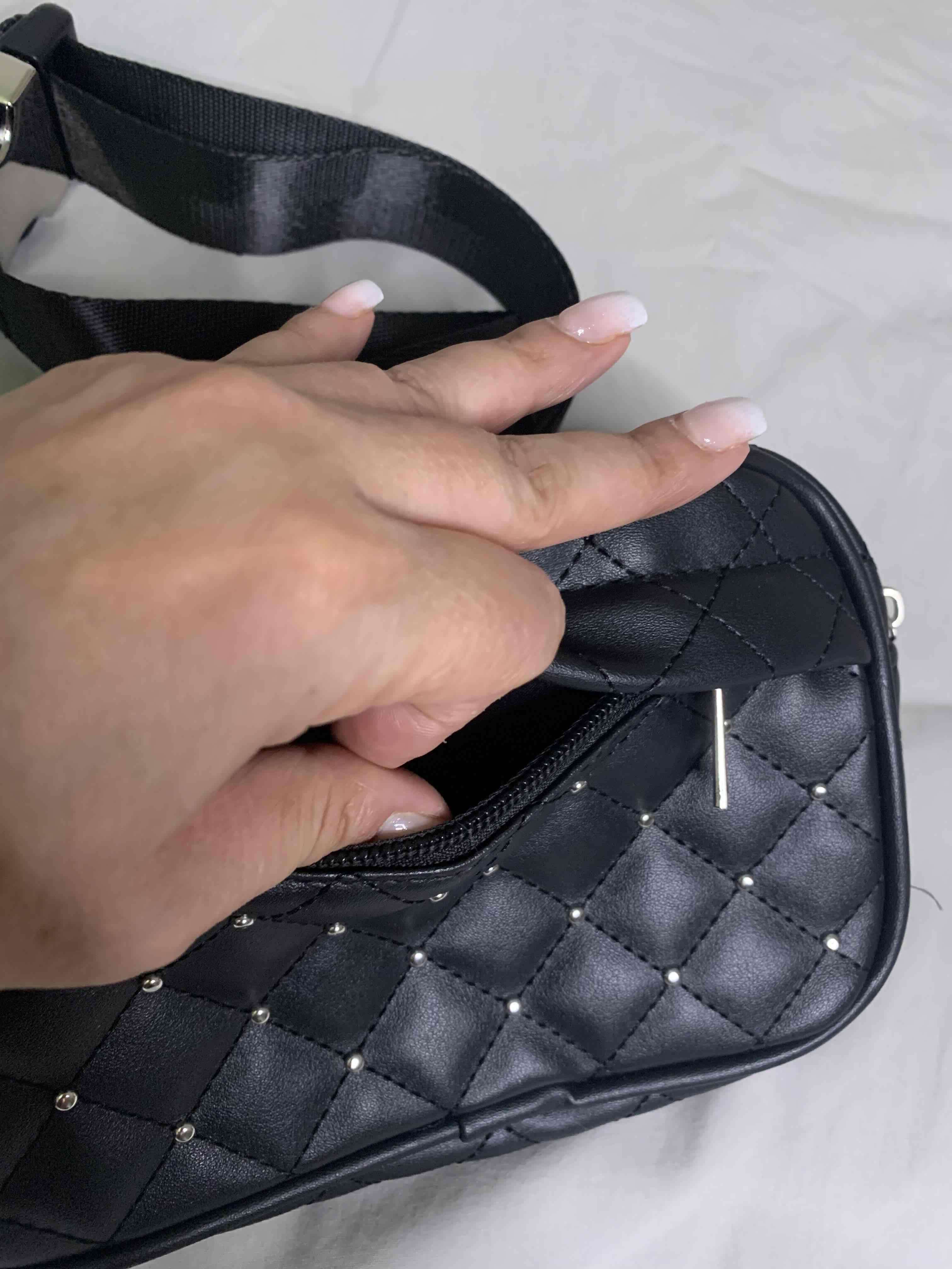 Banano negro acolchado, tachas - miniatura 4