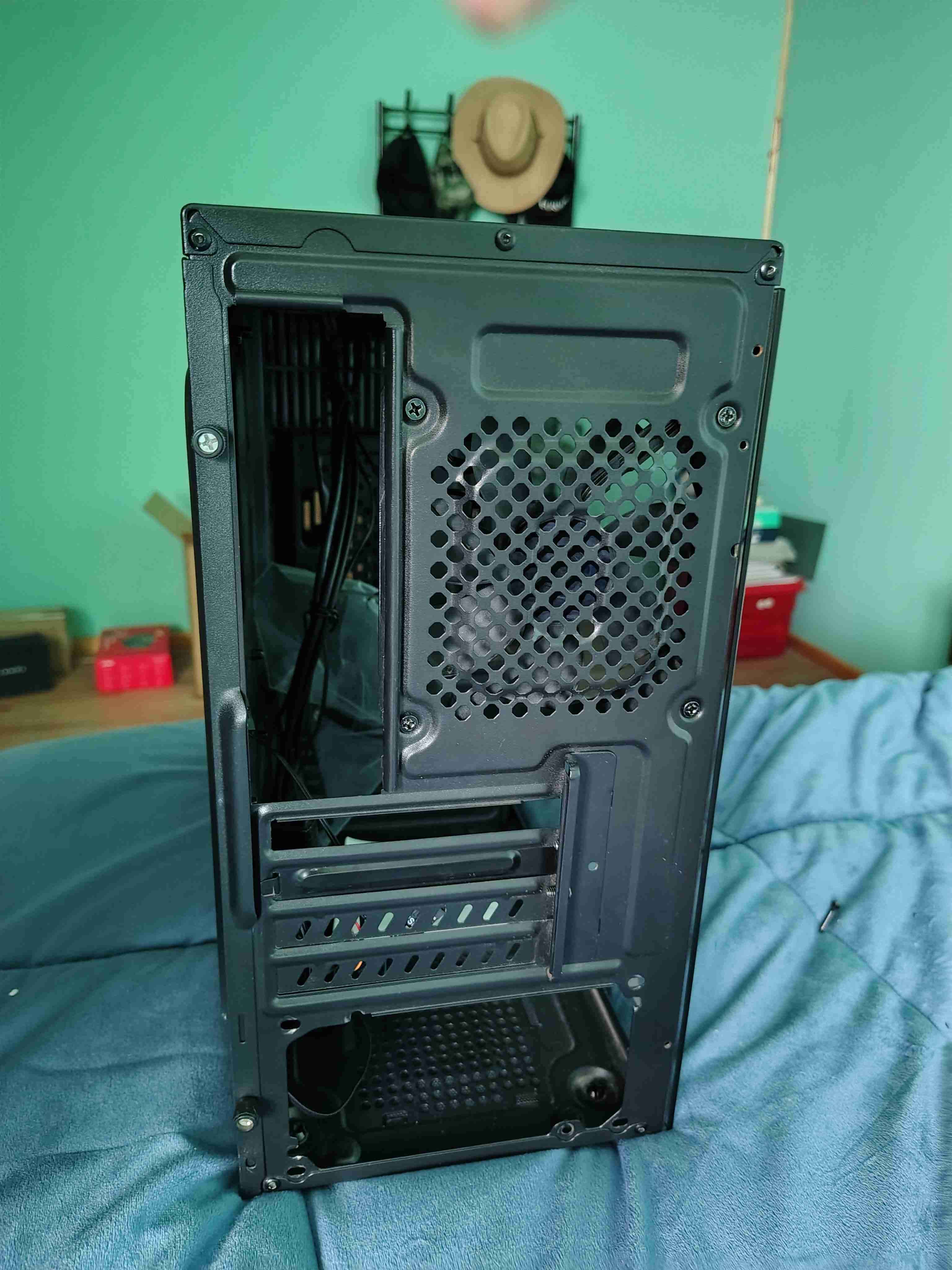 Gabinete de PC con panel de vidrio - miniatura 5