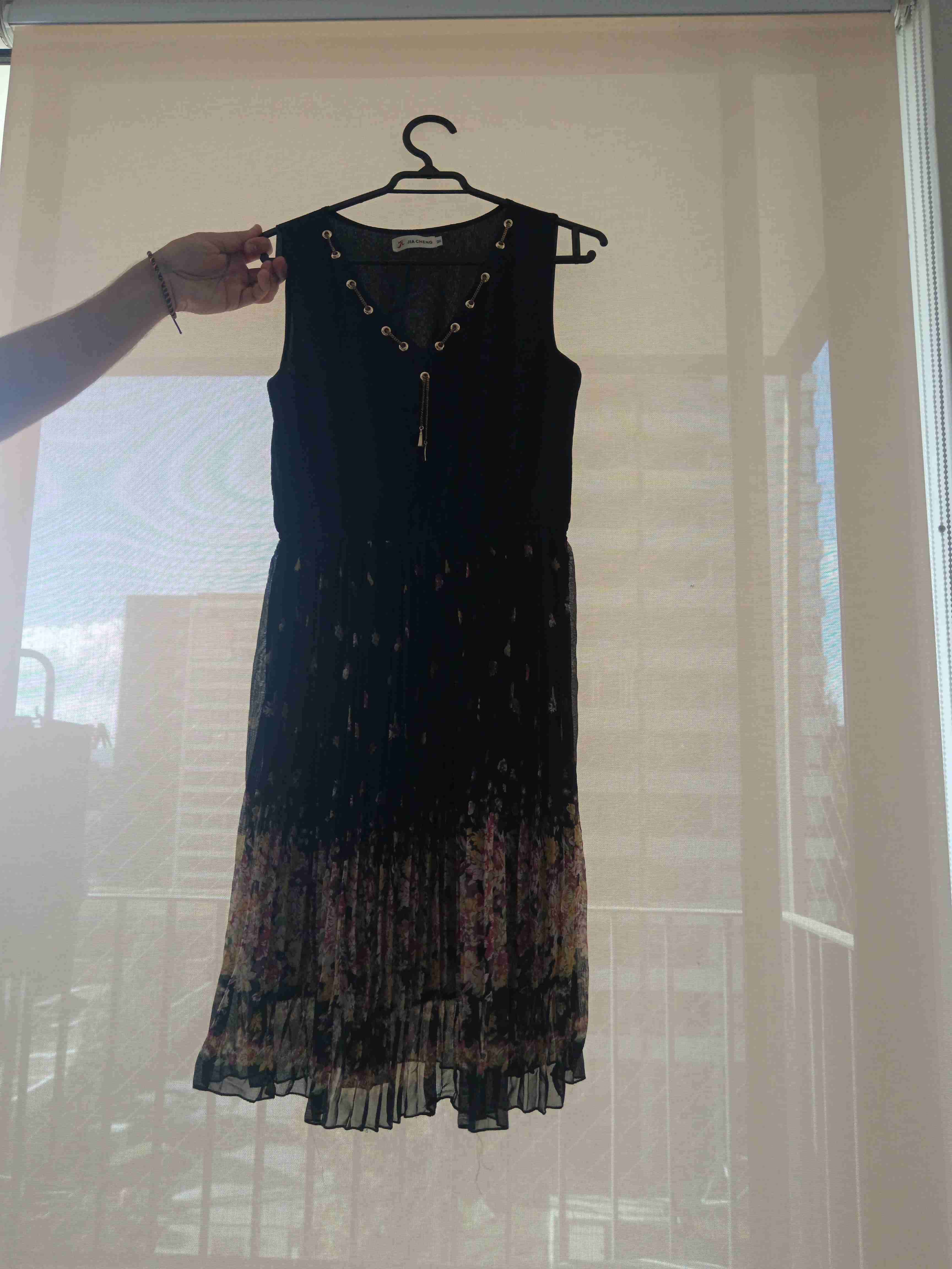 Vestido largo negro con estampado