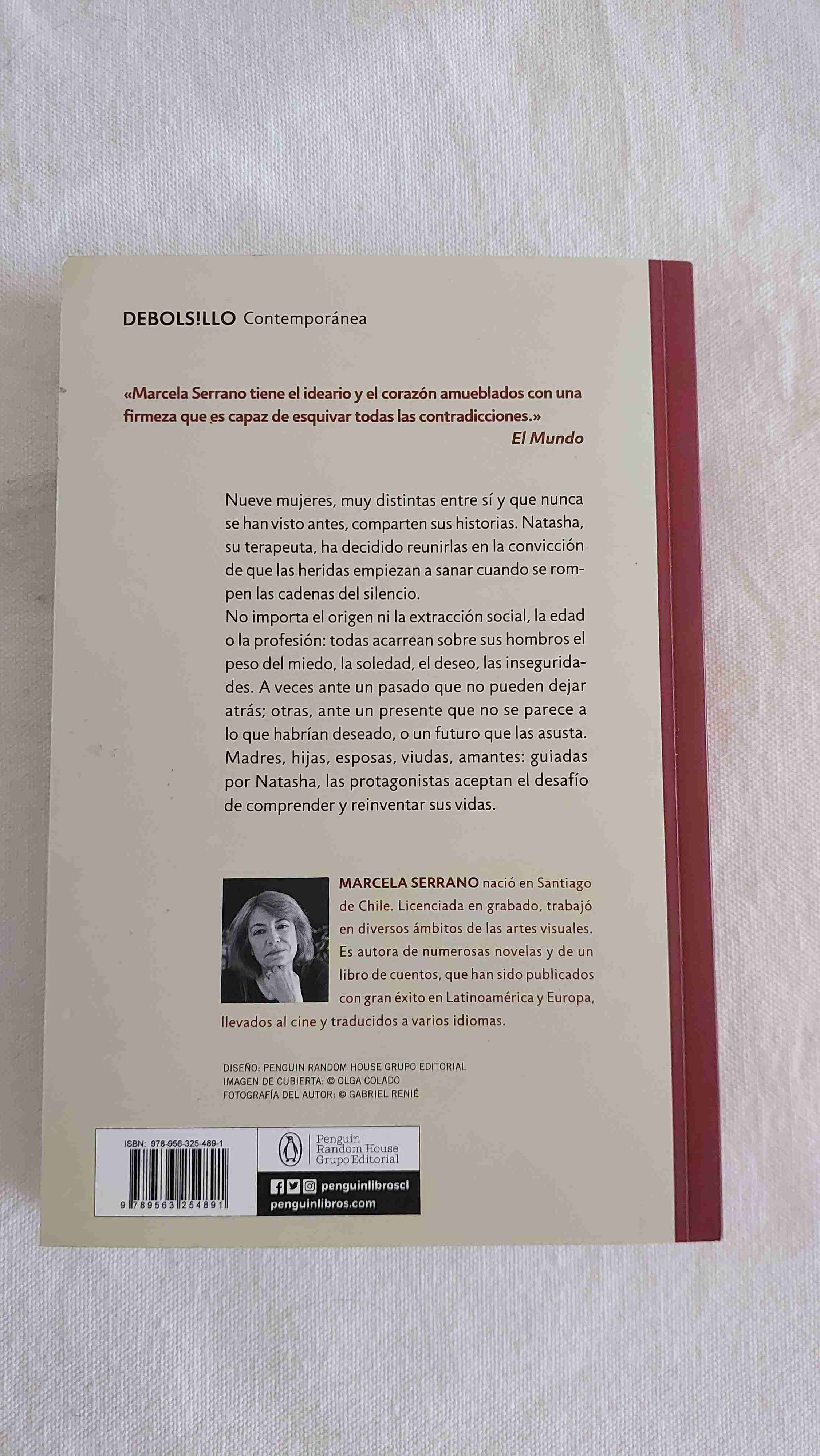 Libro 'Nueve Mujeres' de Marcela Serrano