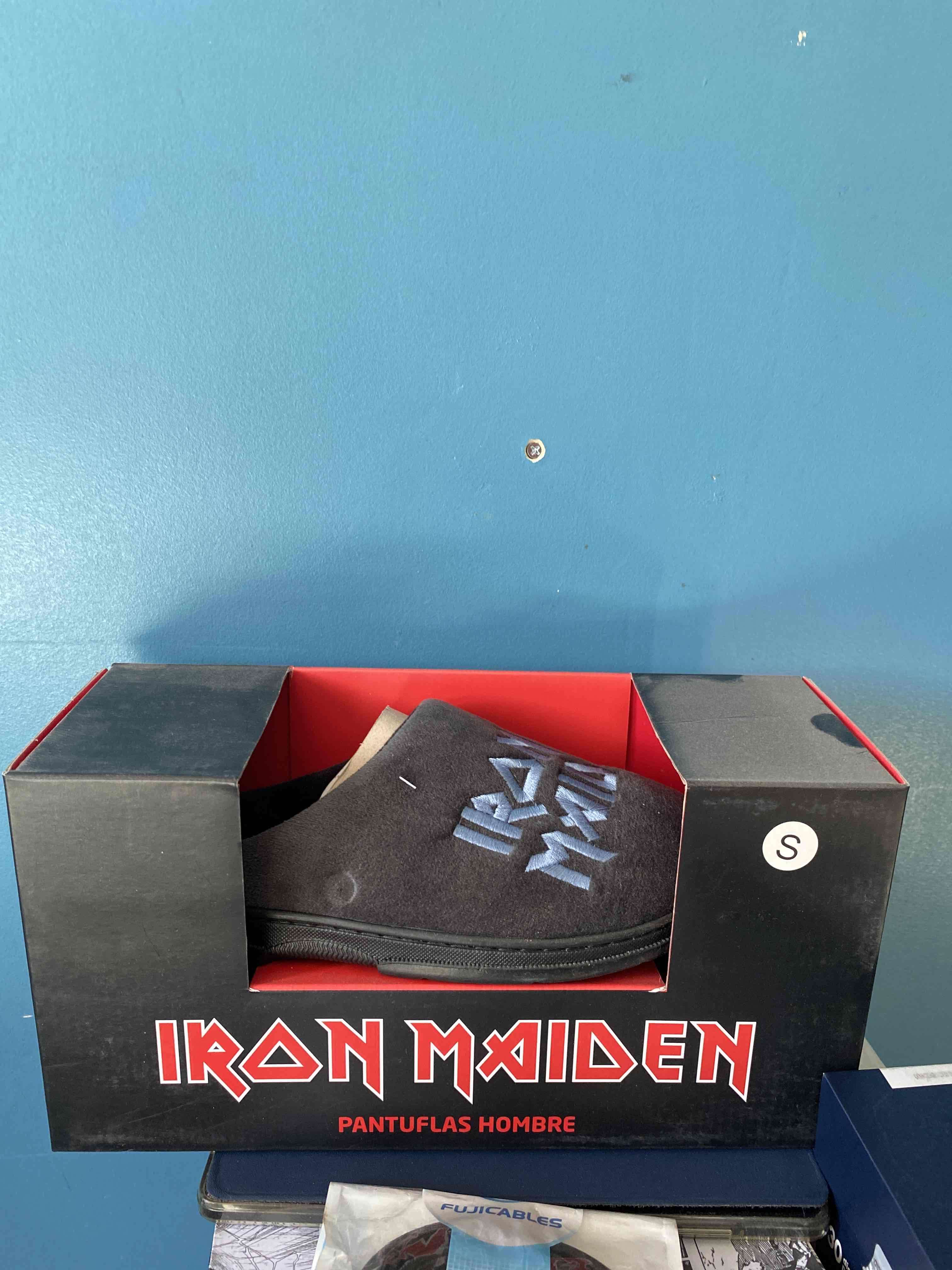Pantuflas Iron Maiden hombre