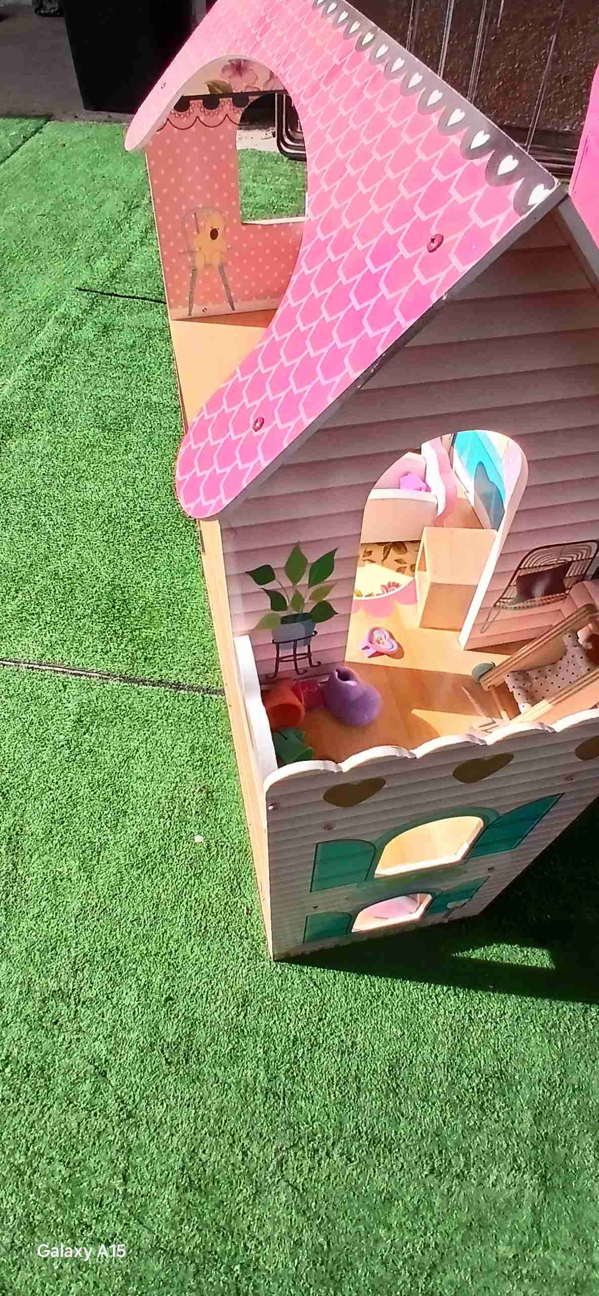 Casa de muñecas de madera - miniatura 4