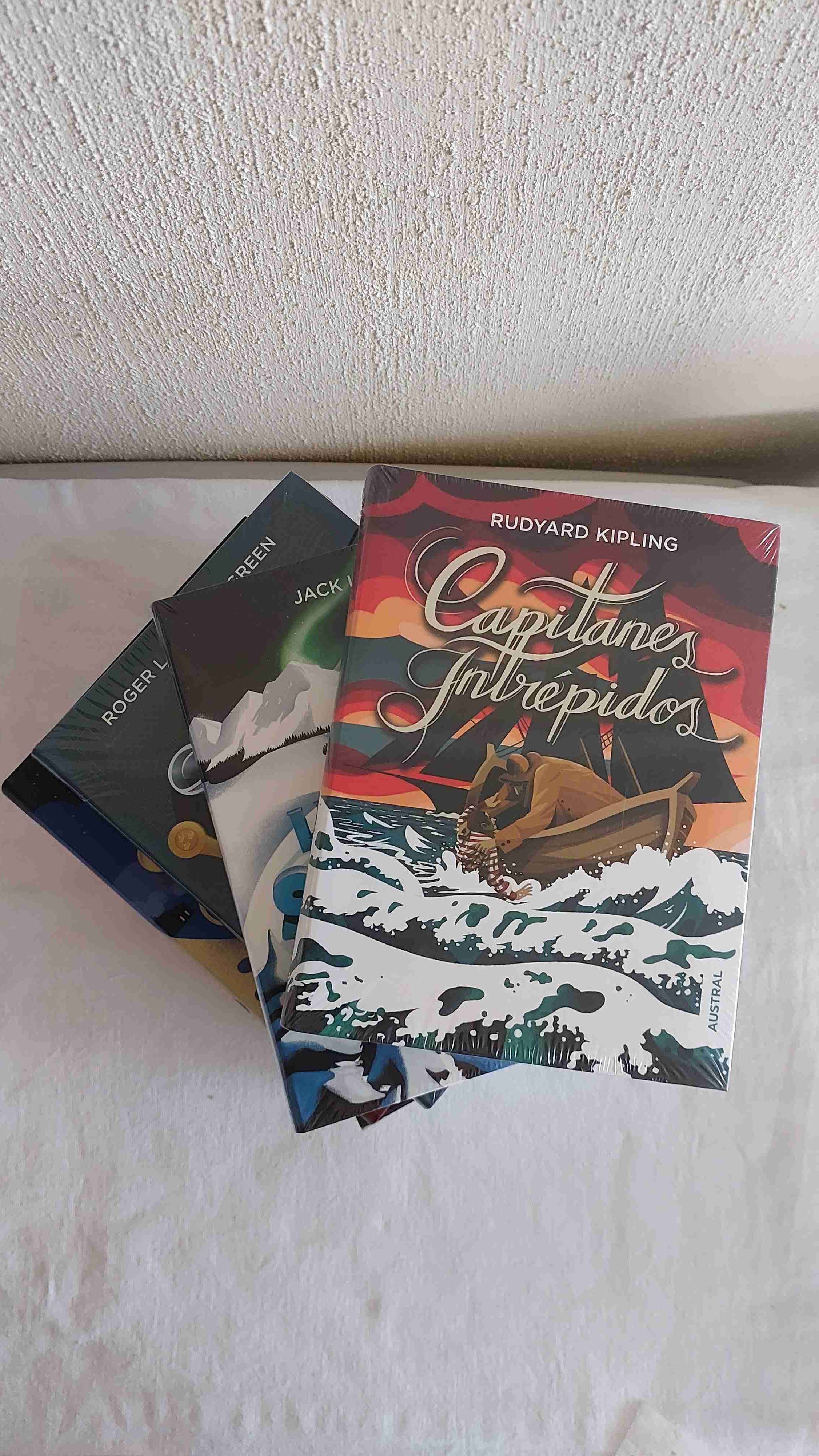 Libro 'Aventuras Intrépidas' Austral - miniatura 2