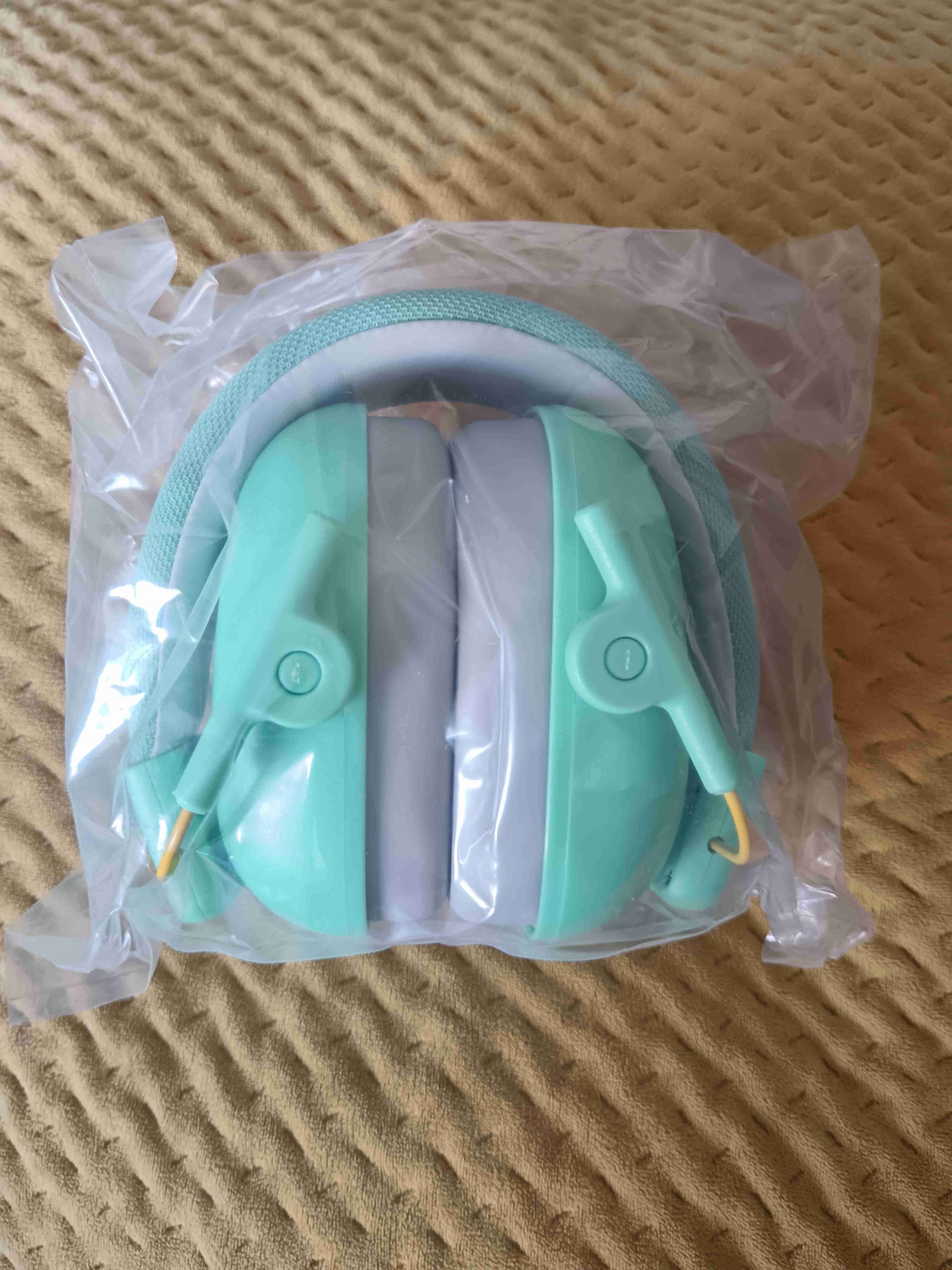 Canceladores de ruido color turquesa nuevos