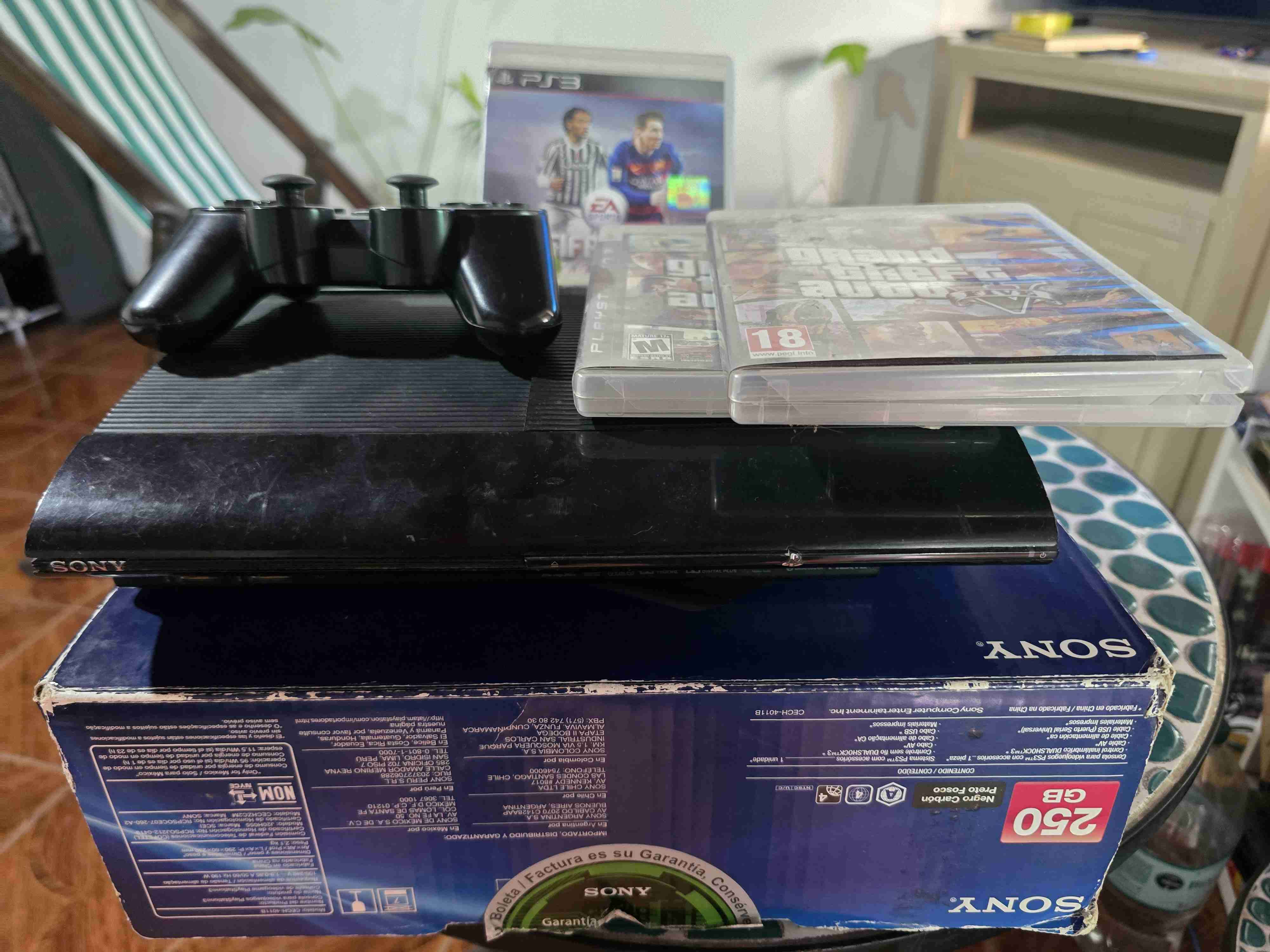 Consola PS3 con juegos - miniatura 2