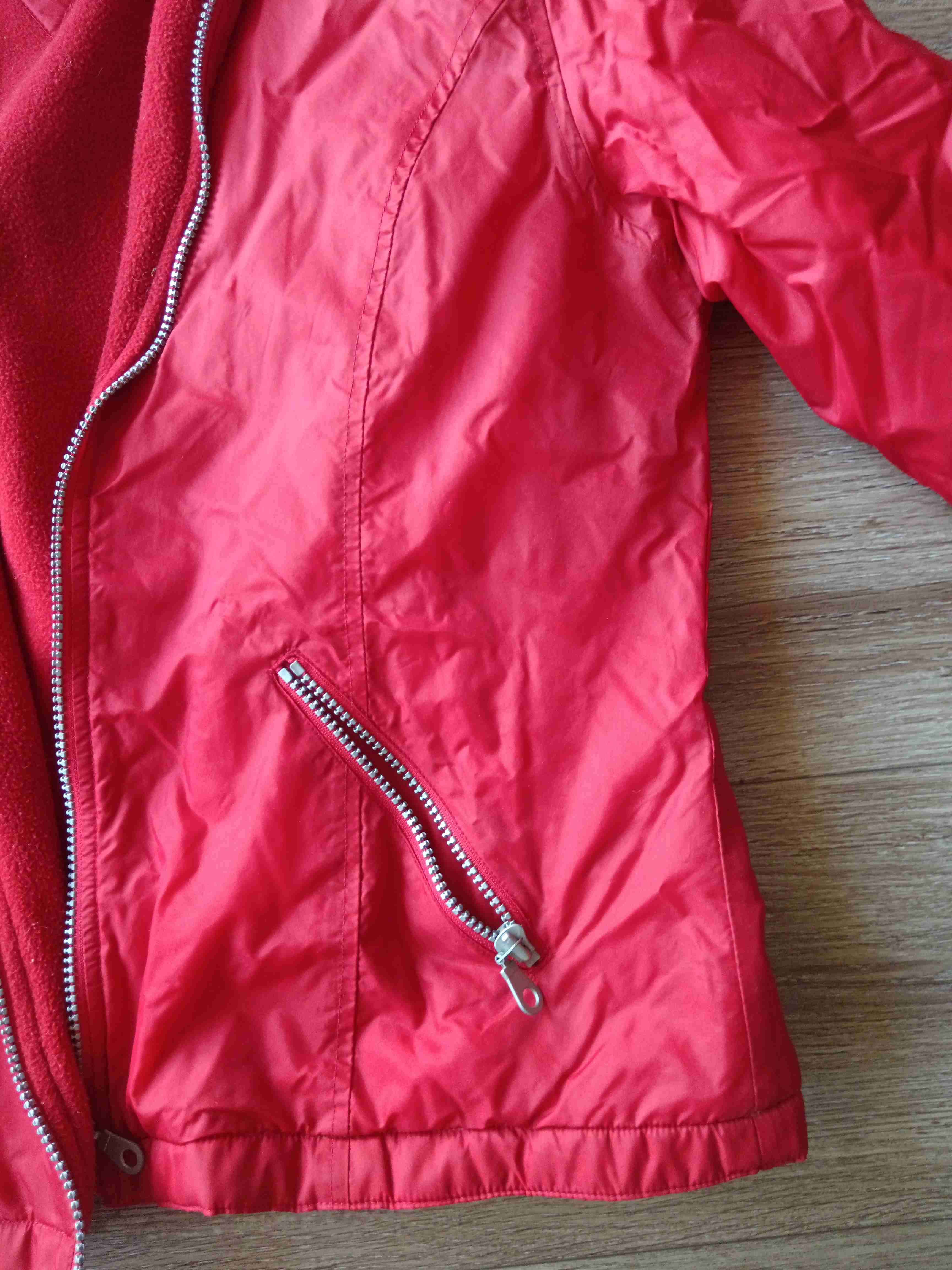 Parka roja con cierres - miniatura 3