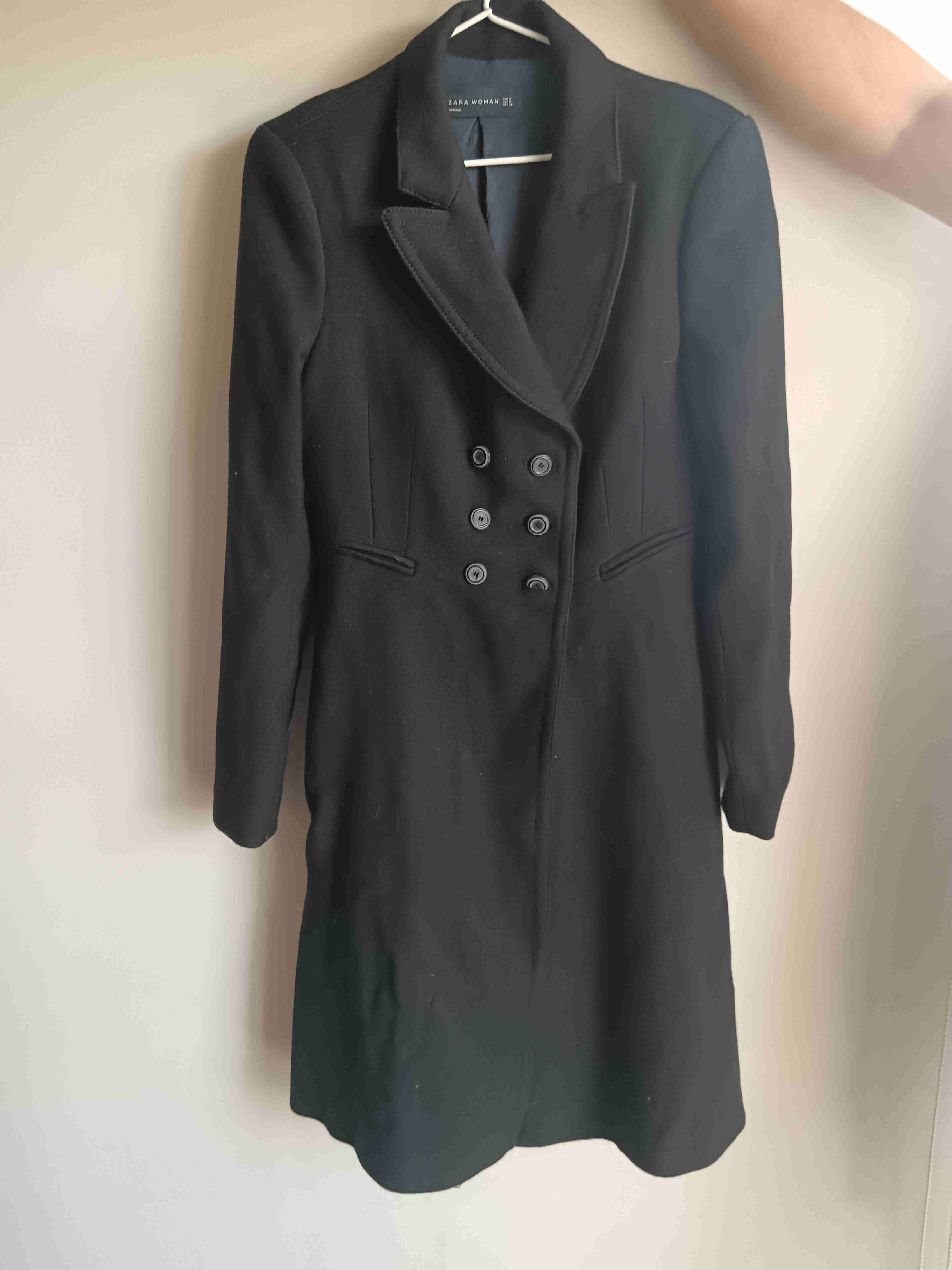 Abrigo negro Zara mujer