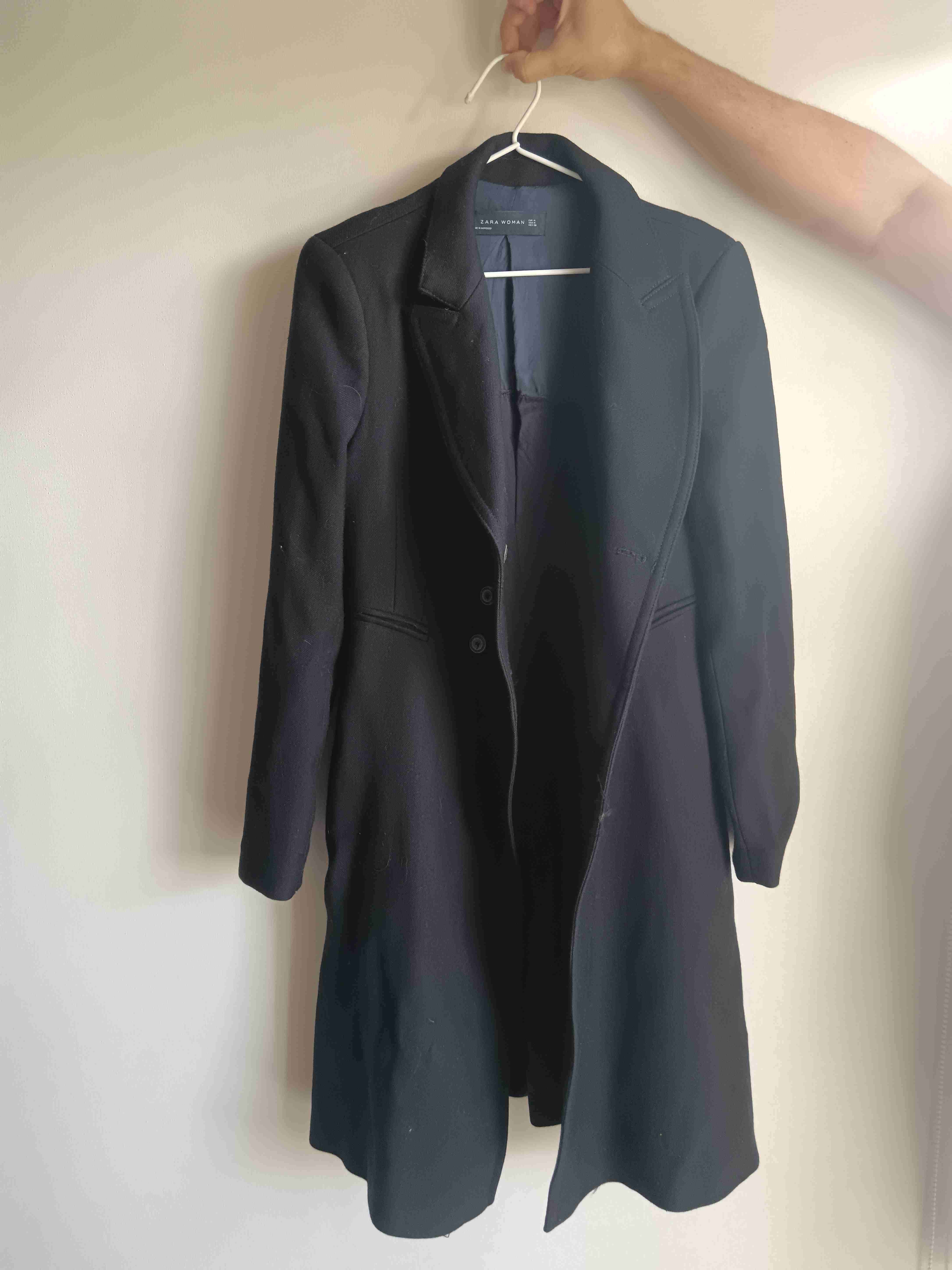 Abrigo negro Zara mujer - miniatura 2