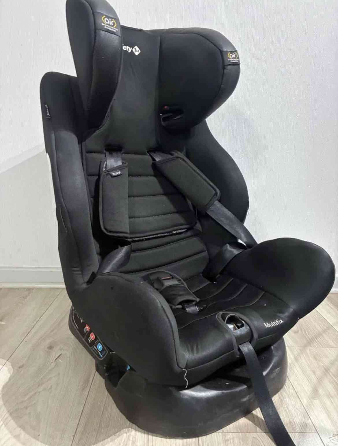 Silla de auto Safety 1st negra - miniatura 3