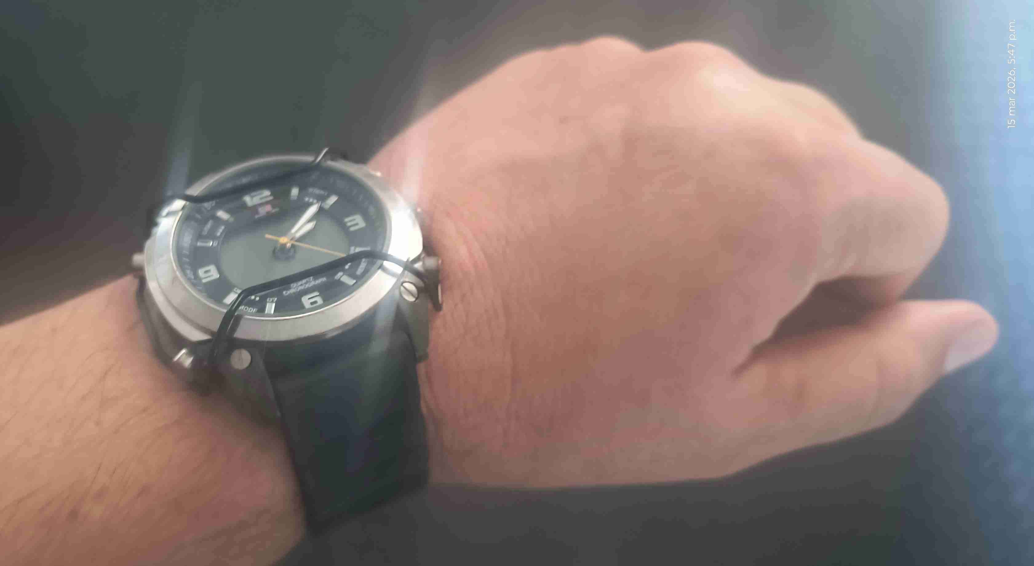 Reloj cronógrafo US Polo (Falta Batería) - miniatura 7