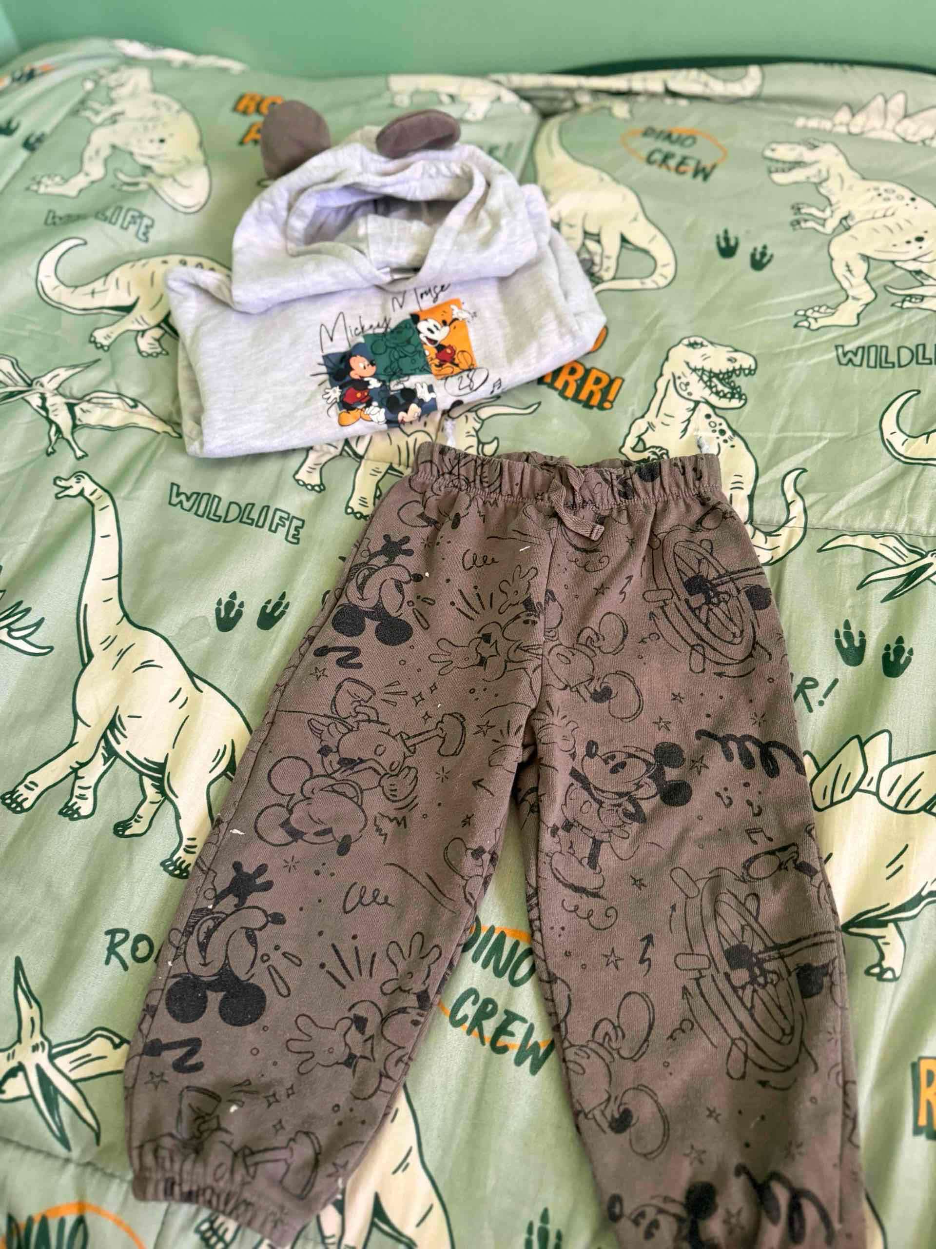 Conjunto infantil Disney talla 2