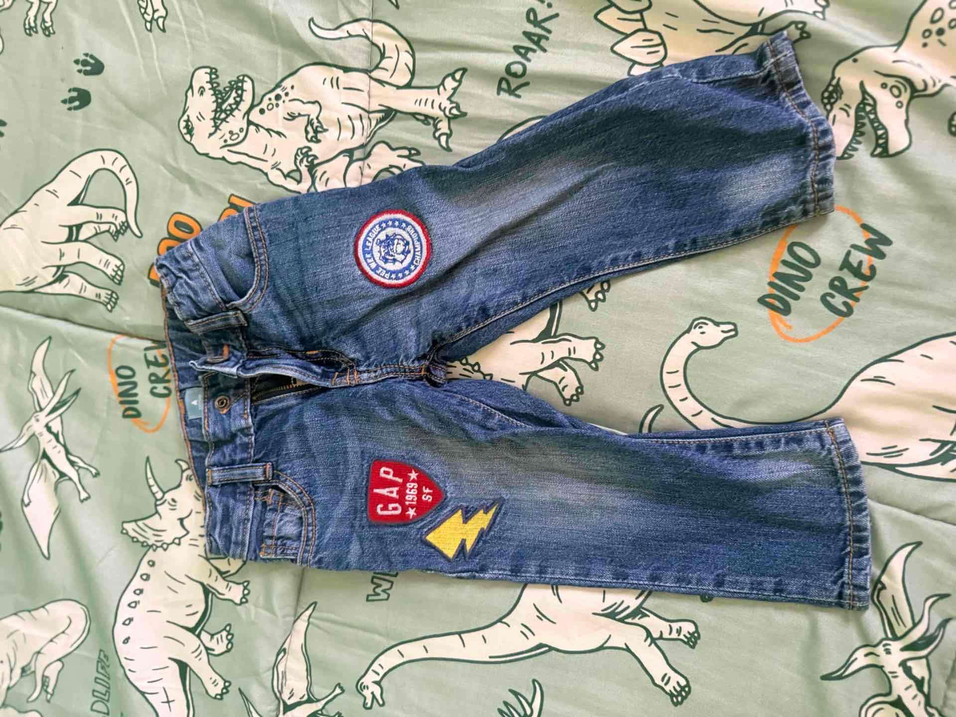 Pantalones de mezclilla para niños GAP talla 2