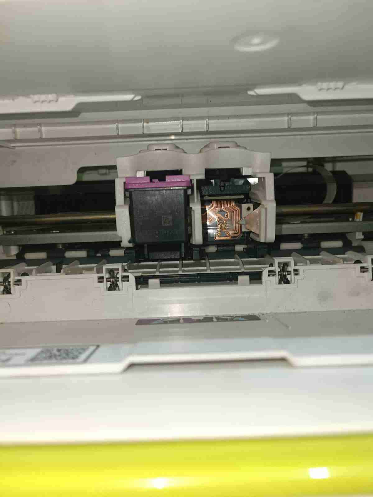 Impresora multifuncional HP amarilla - miniatura 5