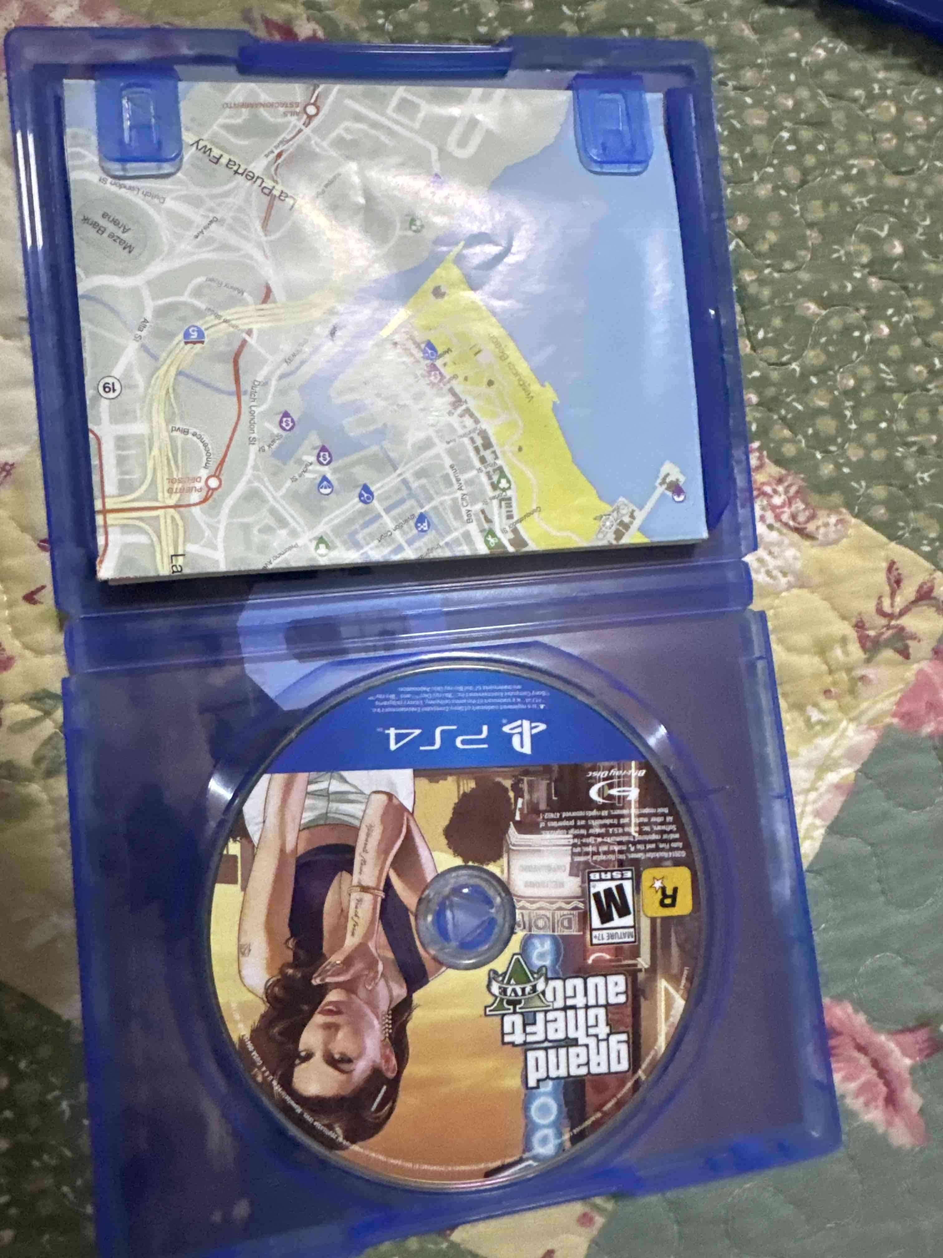 Videojuego PS4 Grand Theft Auto V - miniatura 2