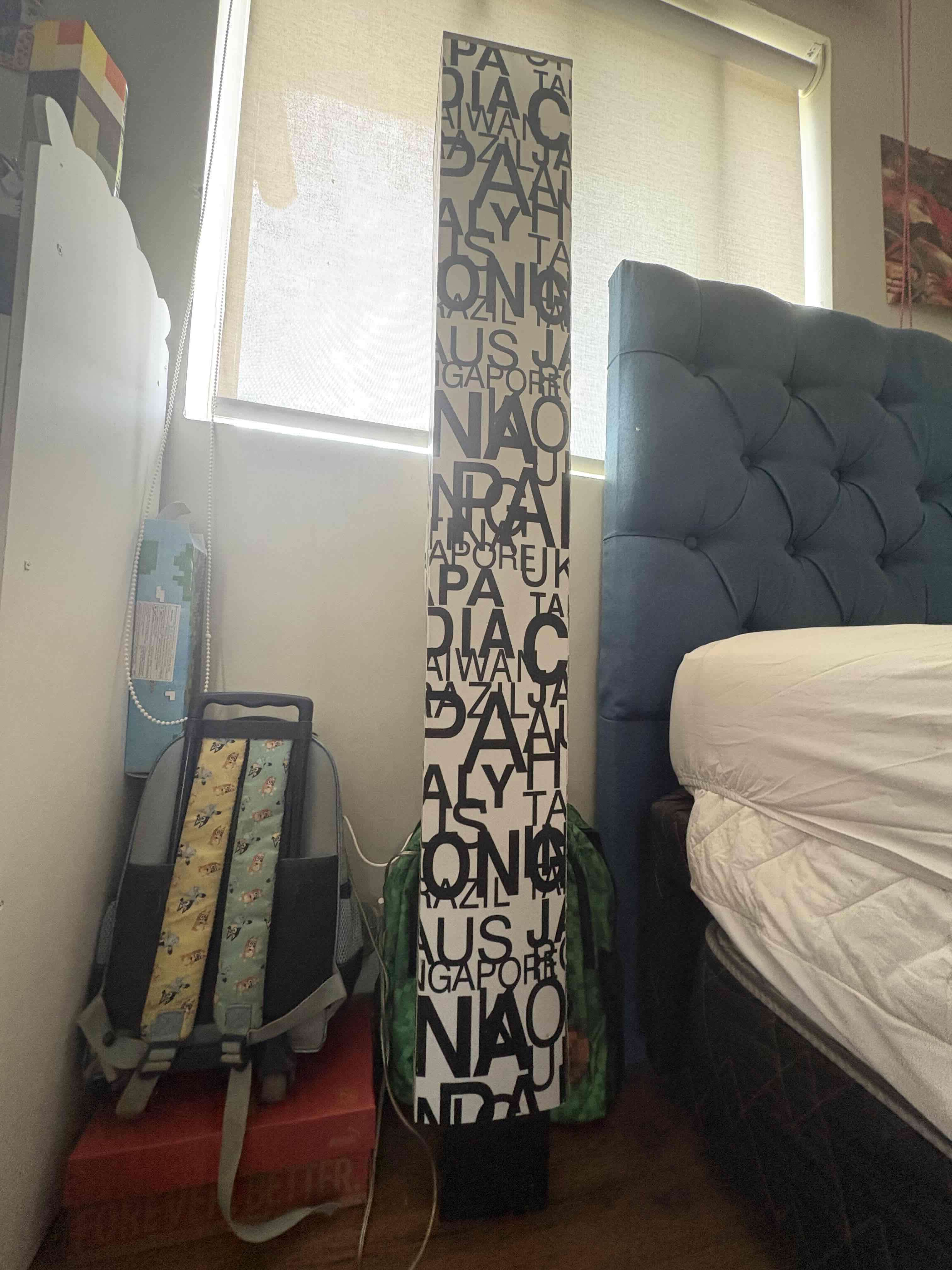 Lámpara de pie decorativa - miniatura 3