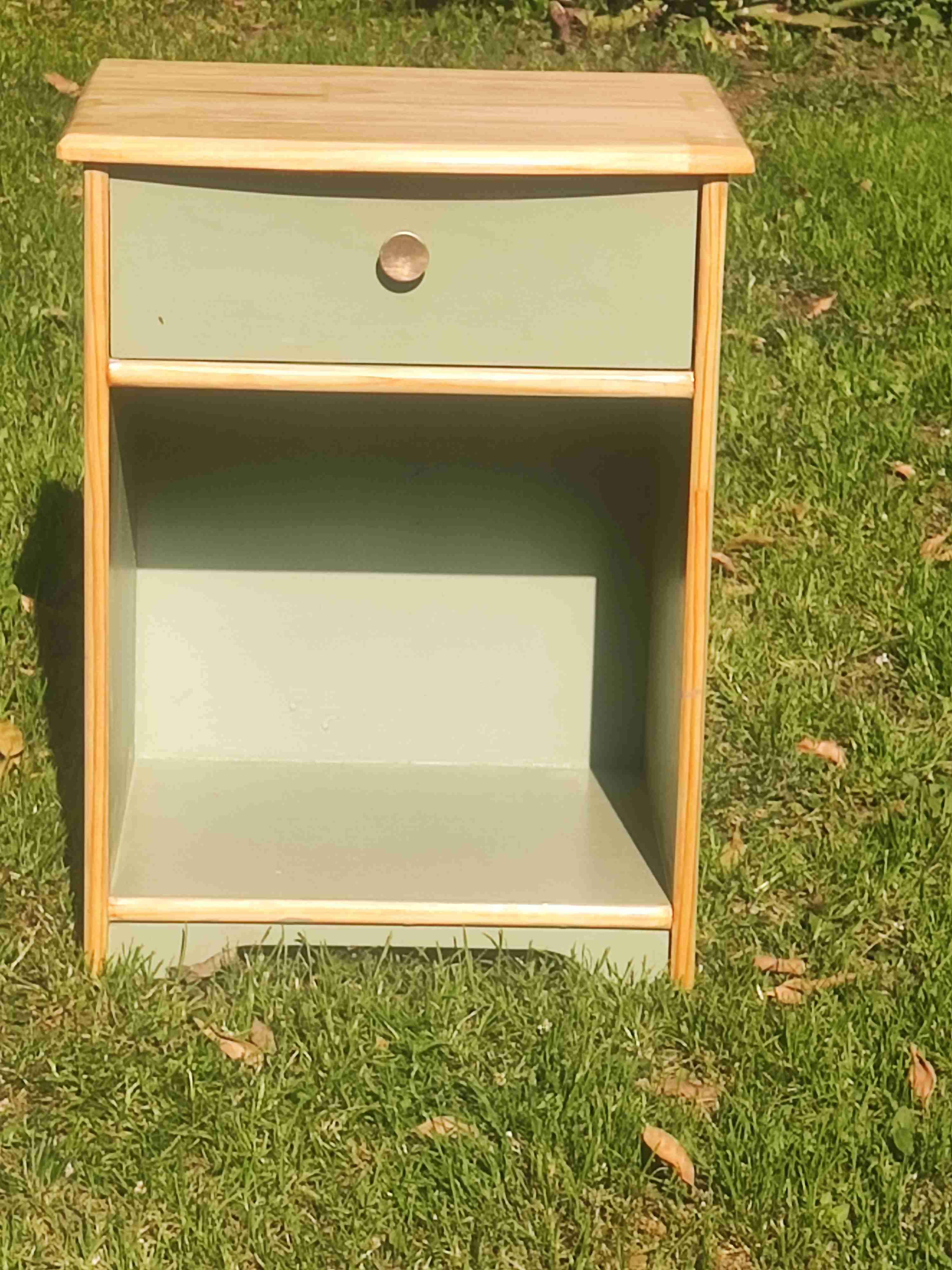 Velador verde pastel de madera - miniatura 4