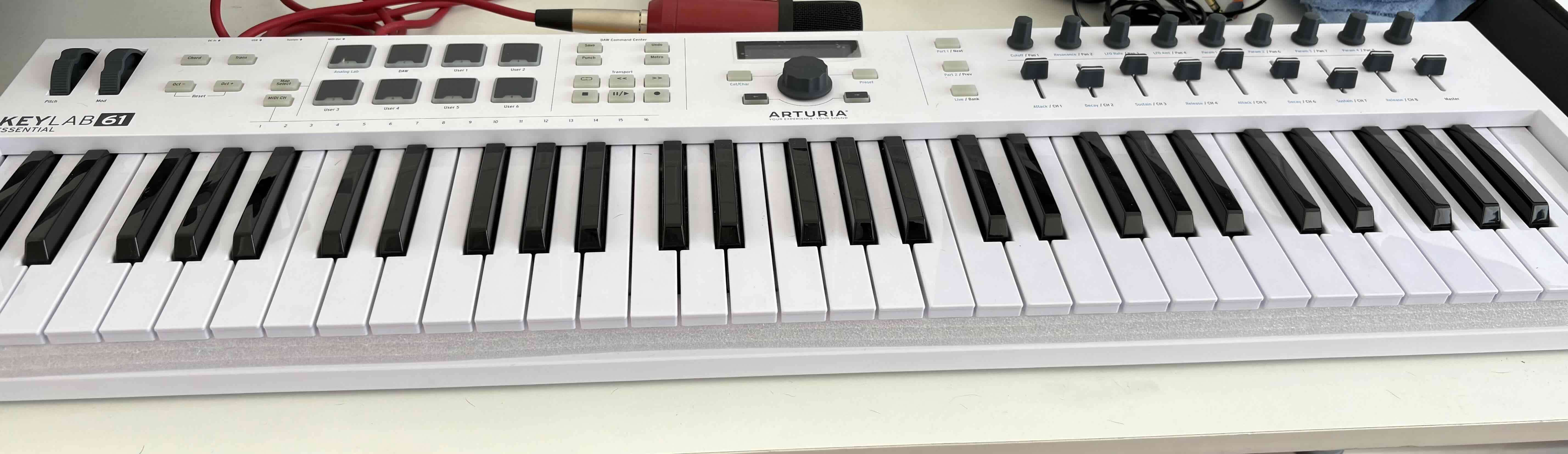 Teclado MIDI KeyLab Essential 61 - miniatura 2