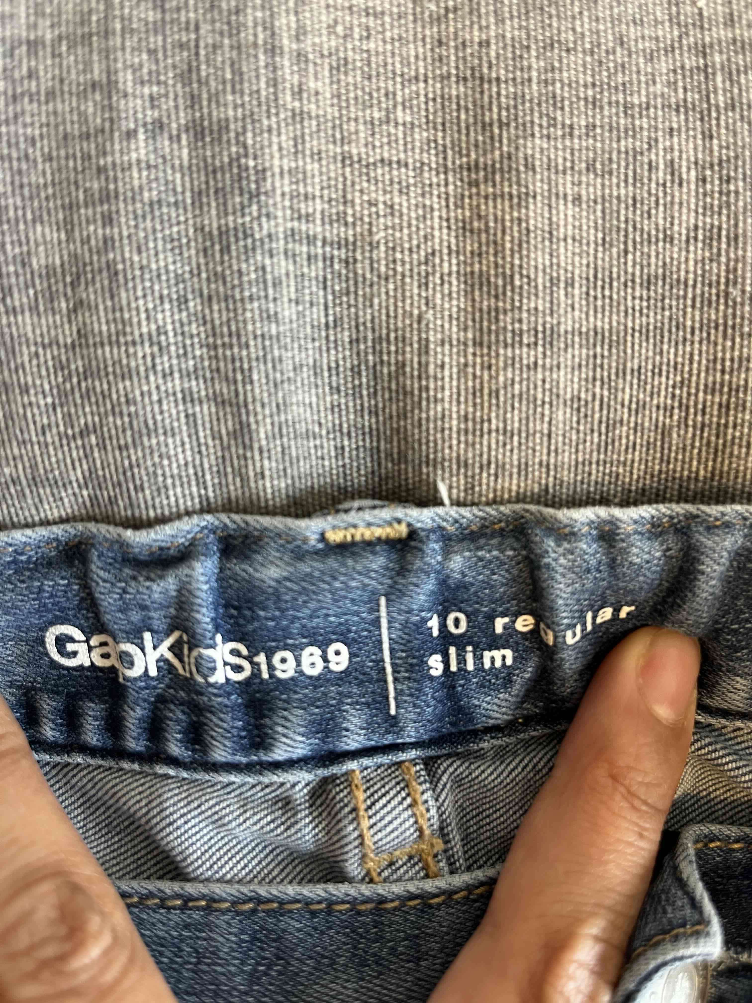 Jeans azul desgastado - miniatura 2