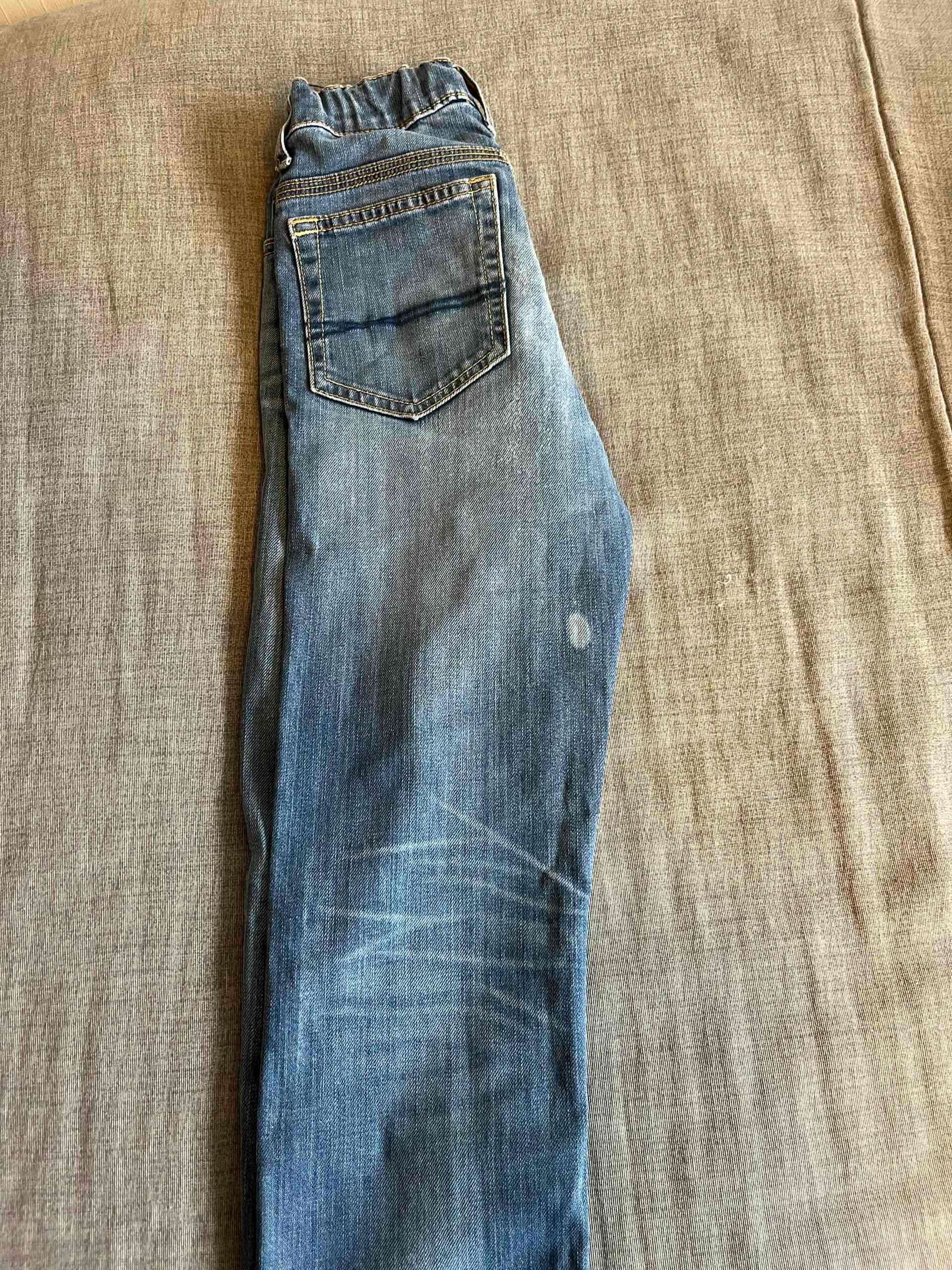 Jeans azules gastados - miniatura 3