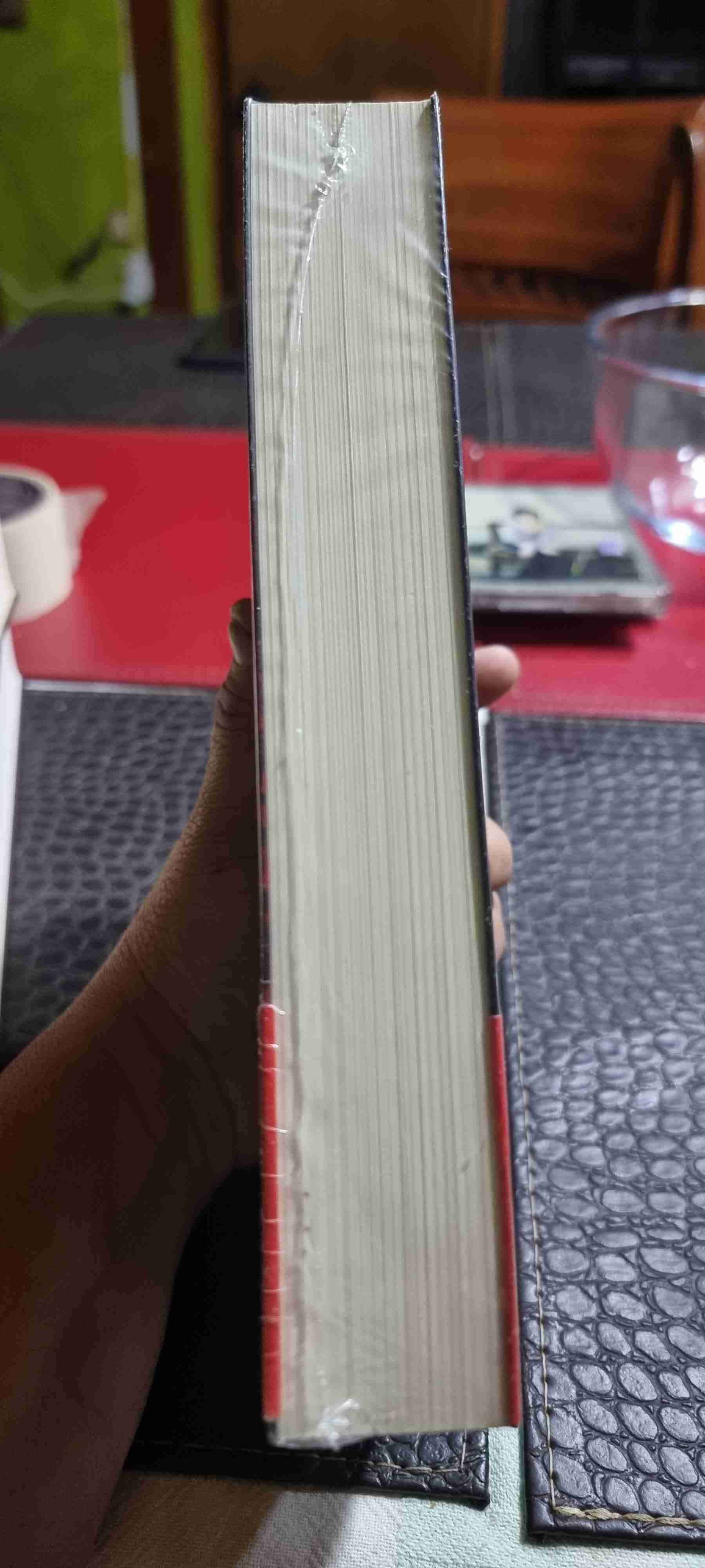 Libro Un Velo Escarlata nuevo - miniatura 2